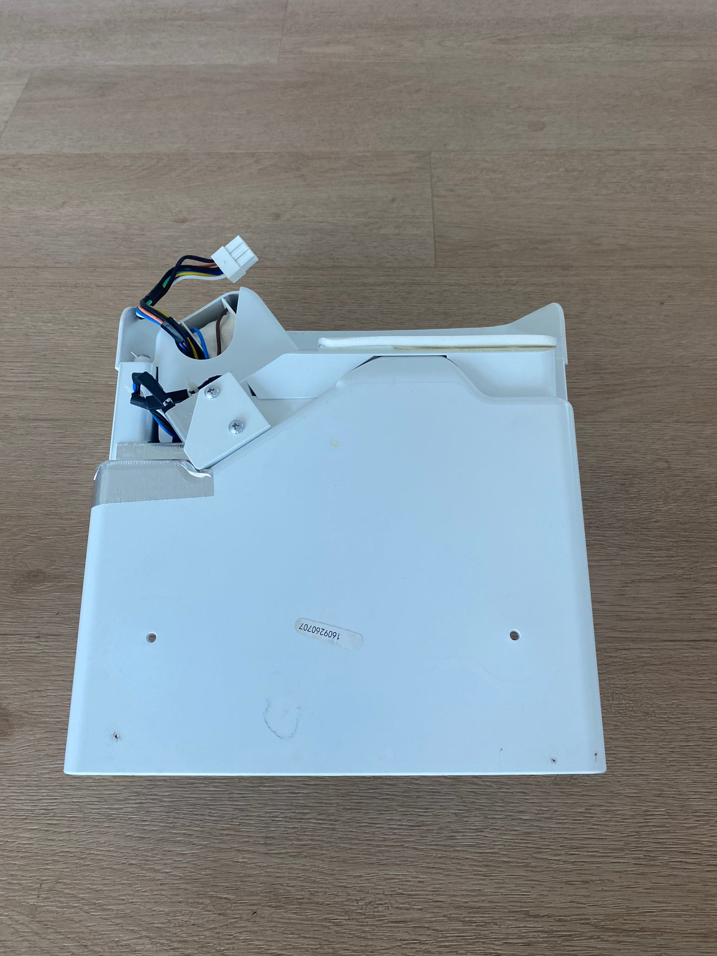 4055880076 890141994 Westinghouse side by side fridge freezer auger motor electric dispenser frame support assembly WSE6170SA WSE6170WA WSE6870SA WSE6870WA