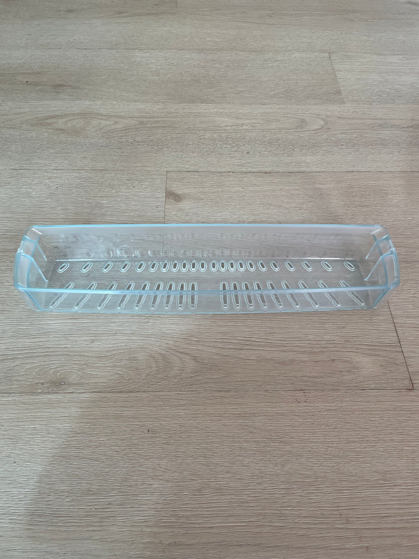 1441774 Westinghouse fridge freezer door shelf bin