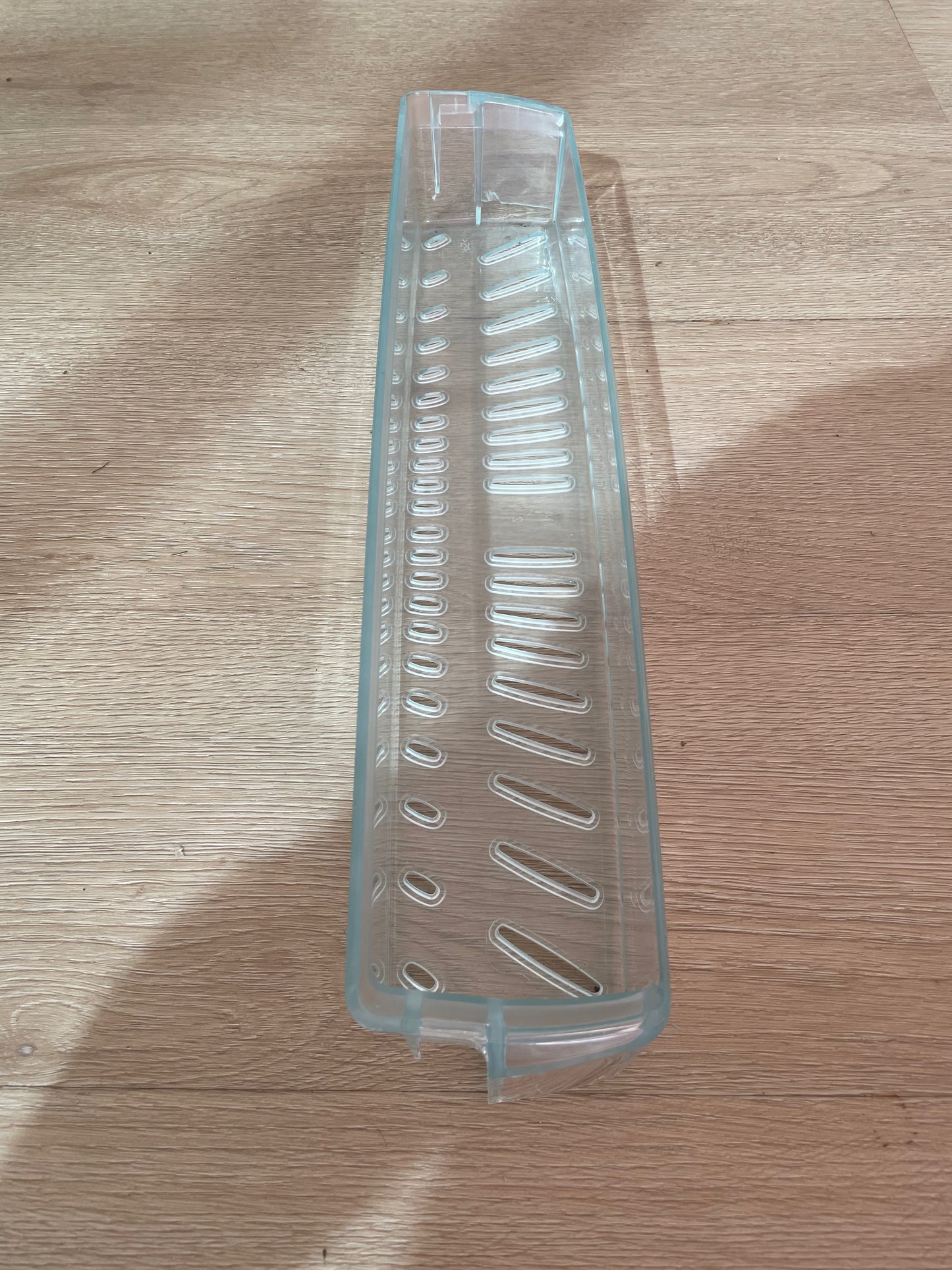 1441774 Westinghouse fridge freezer door shelf bin