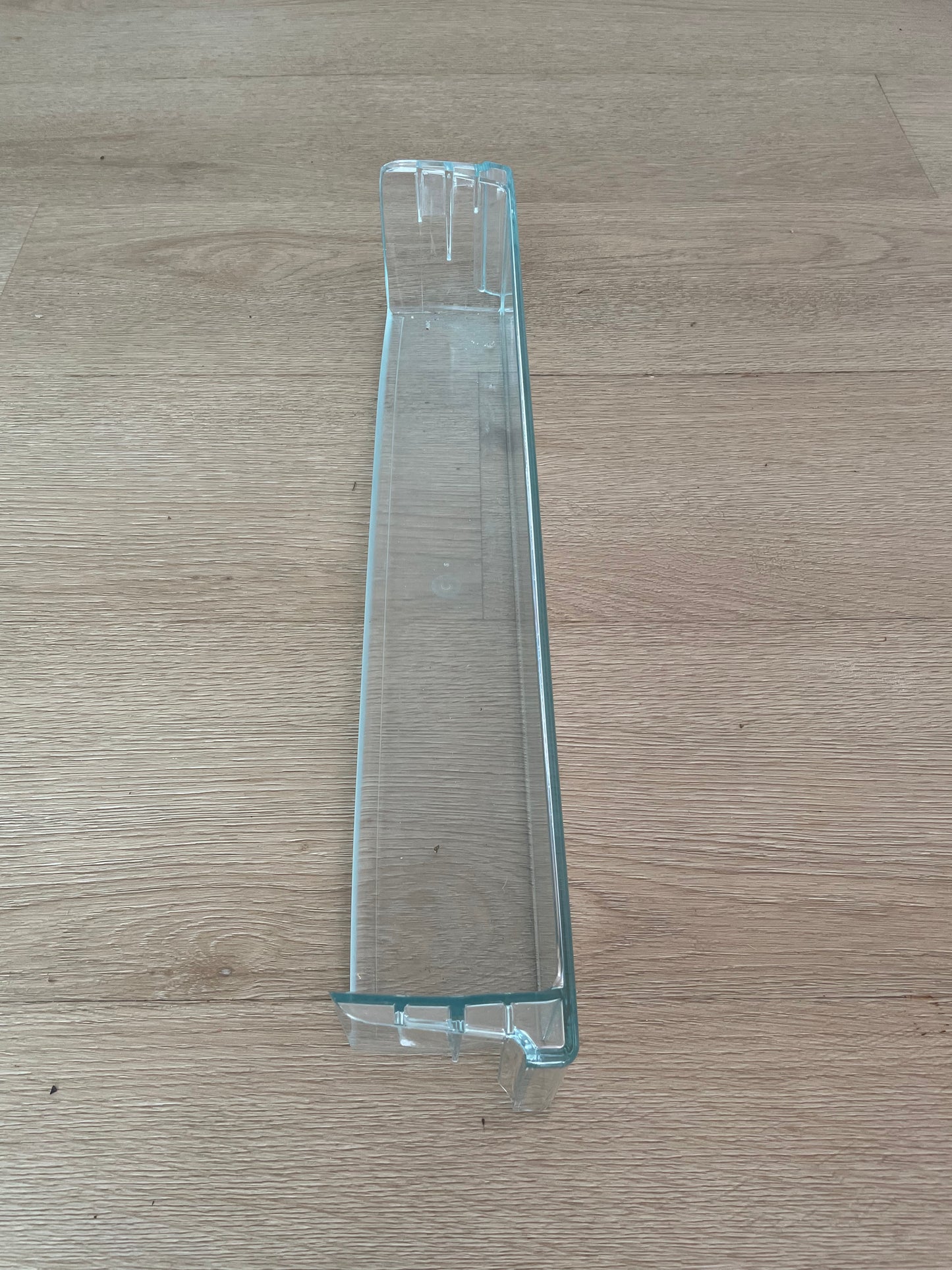 1441765 Kelvinator Simpson Westinghouse fridge door can bin shelf