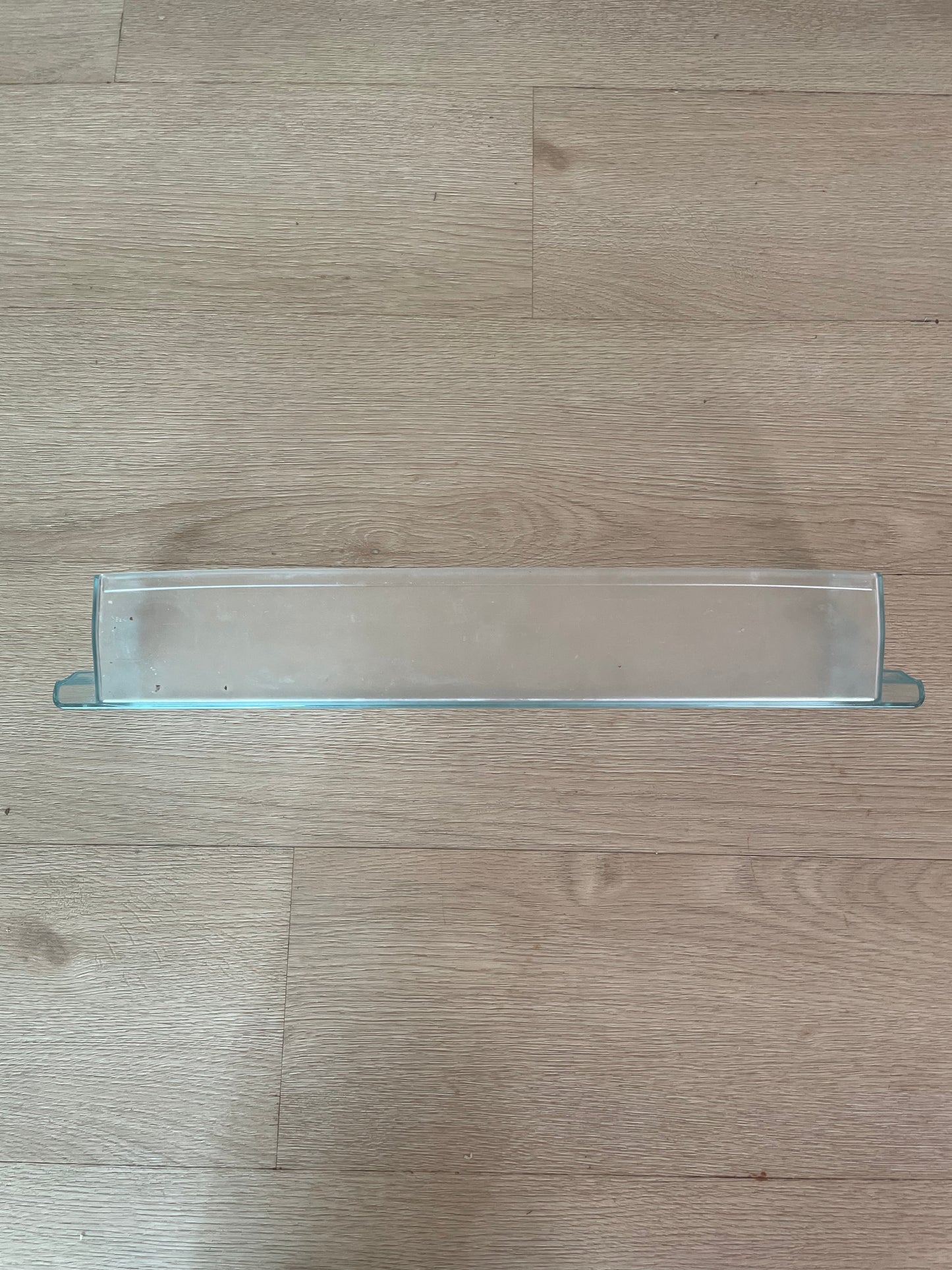 1441765 Kelvinator Simpson Westinghouse fridge door can bin shelf