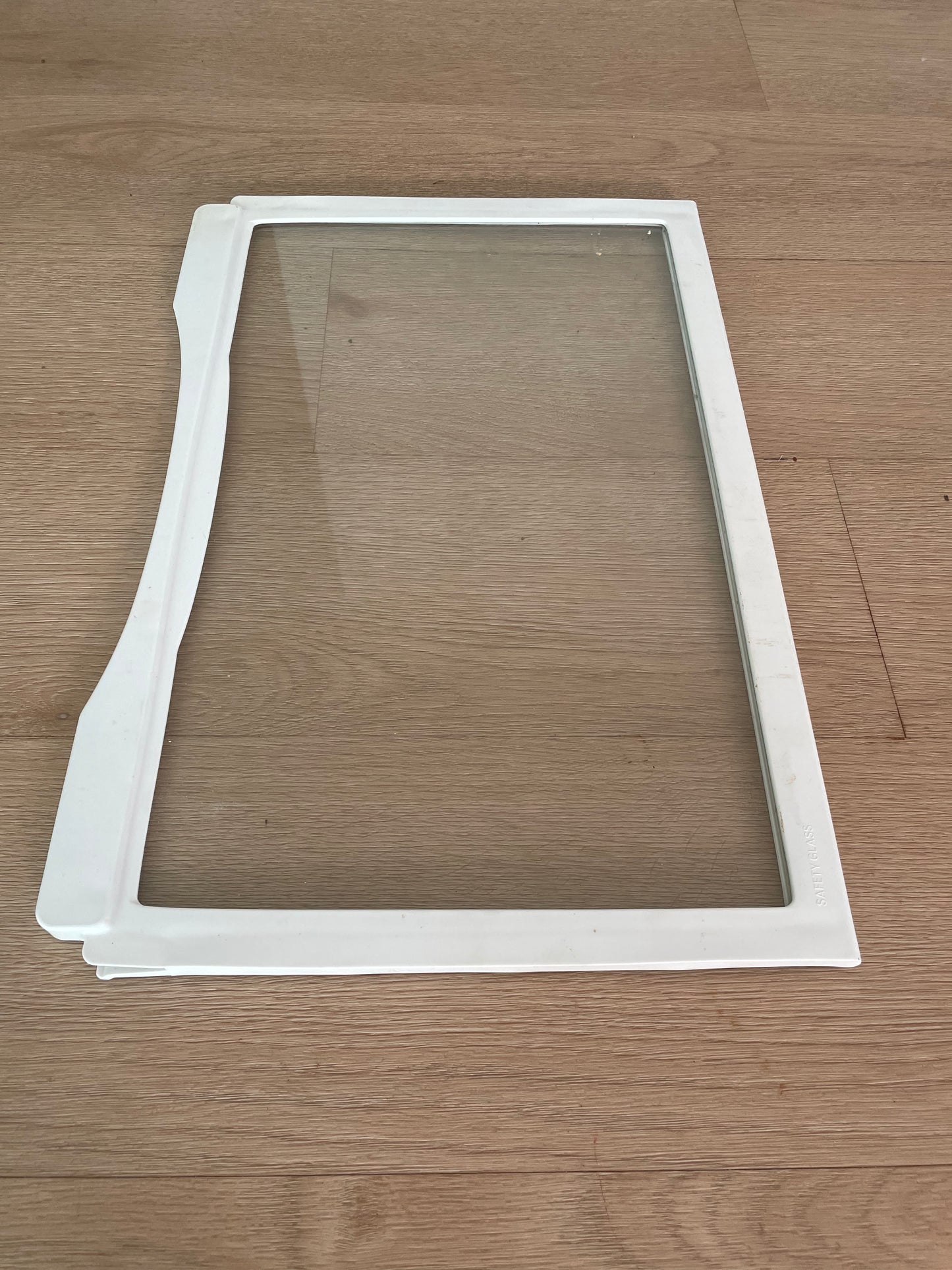 1441663 1460423 Electrolux Kelvinator Simpson Westinghouse fridge glass shelf