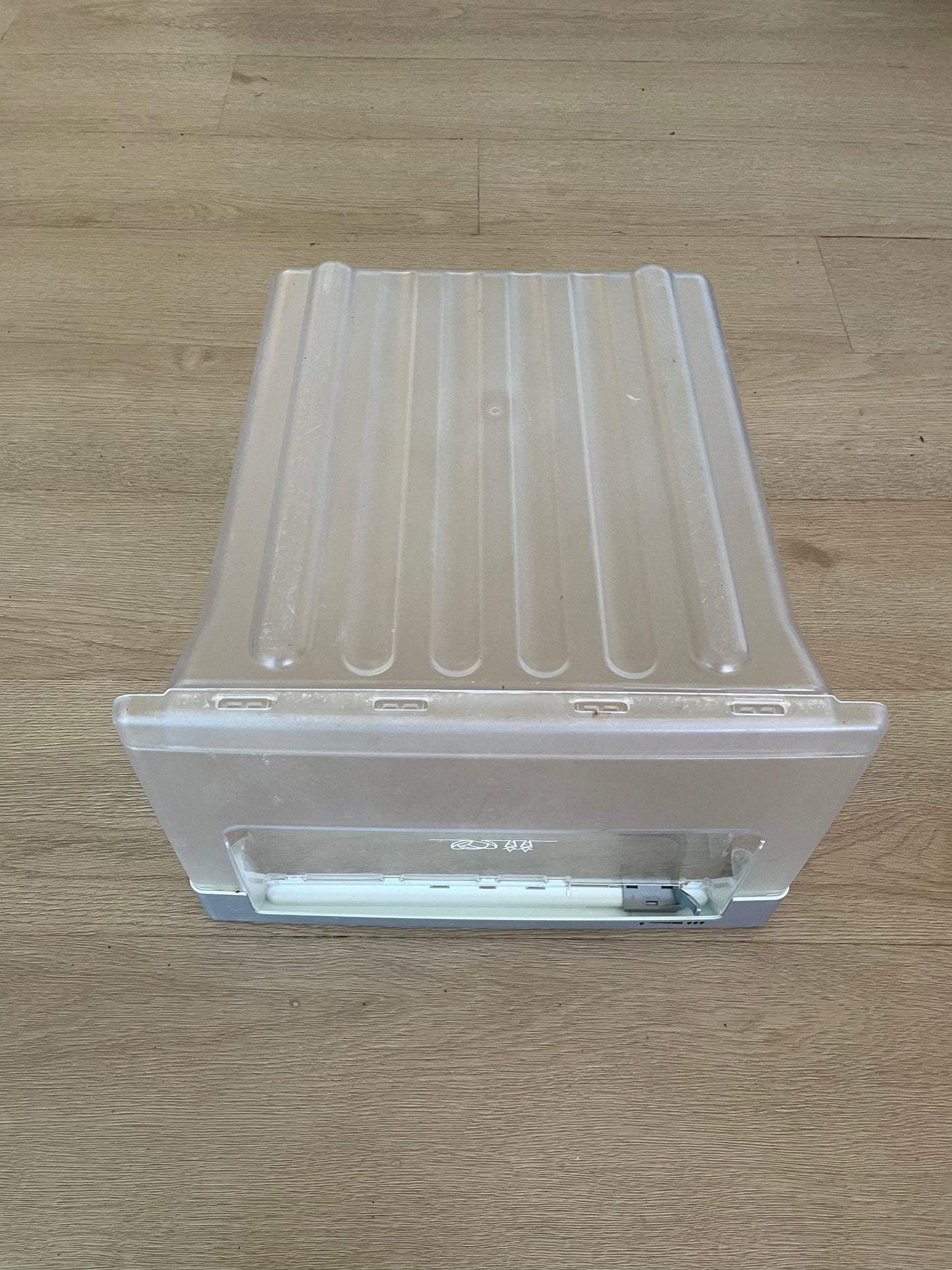 1451415 1451518 Electrolux fridge freezer crisper bin vegetable drawer storage container