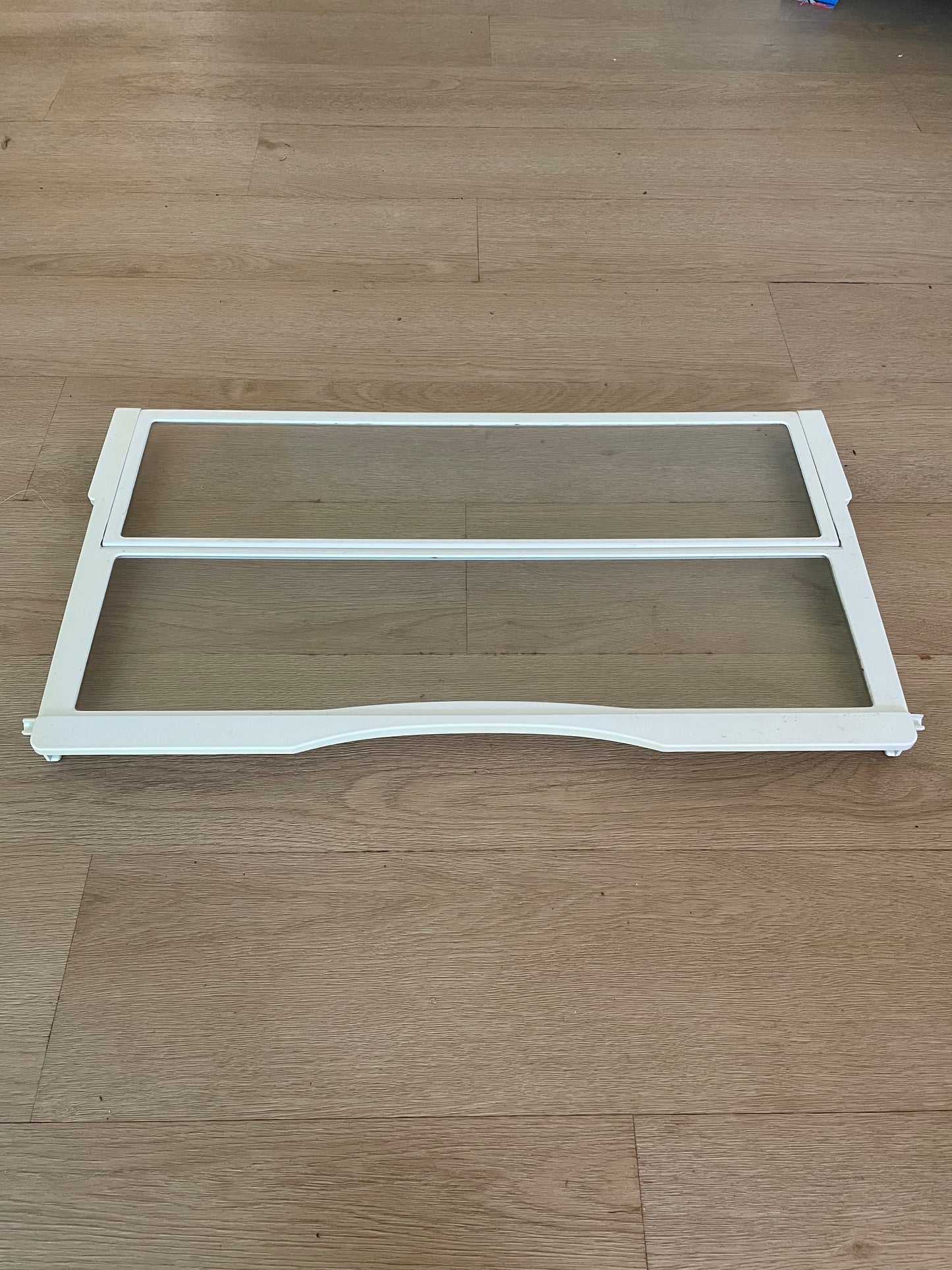 1444632 Electrolux fridge split glass shelf