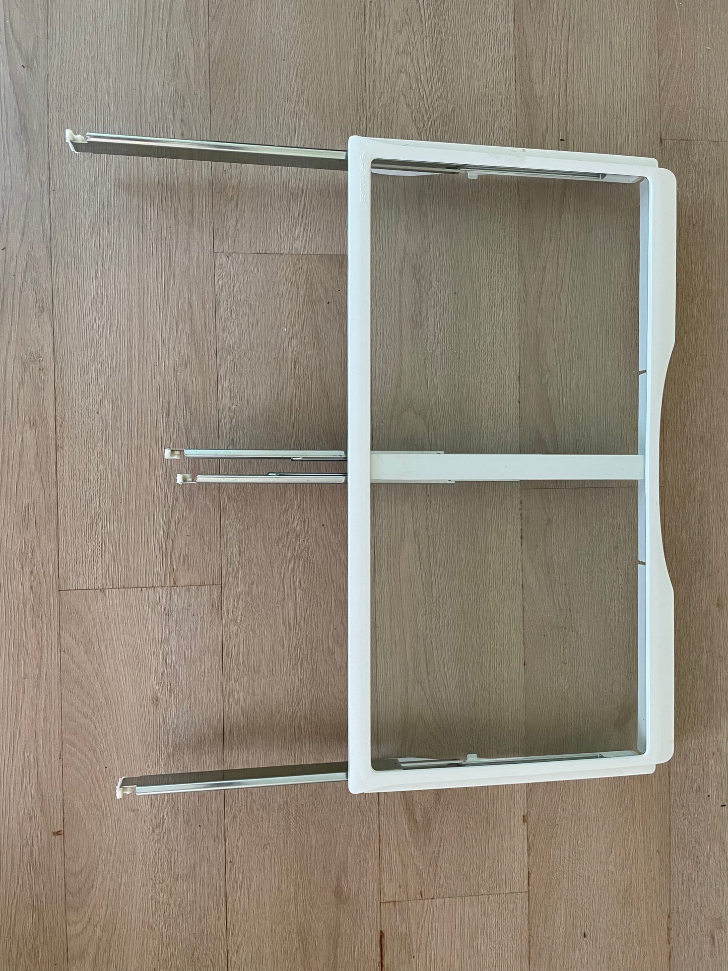 1451242 Electrolux Westinghouse fridge crisper cover with rails