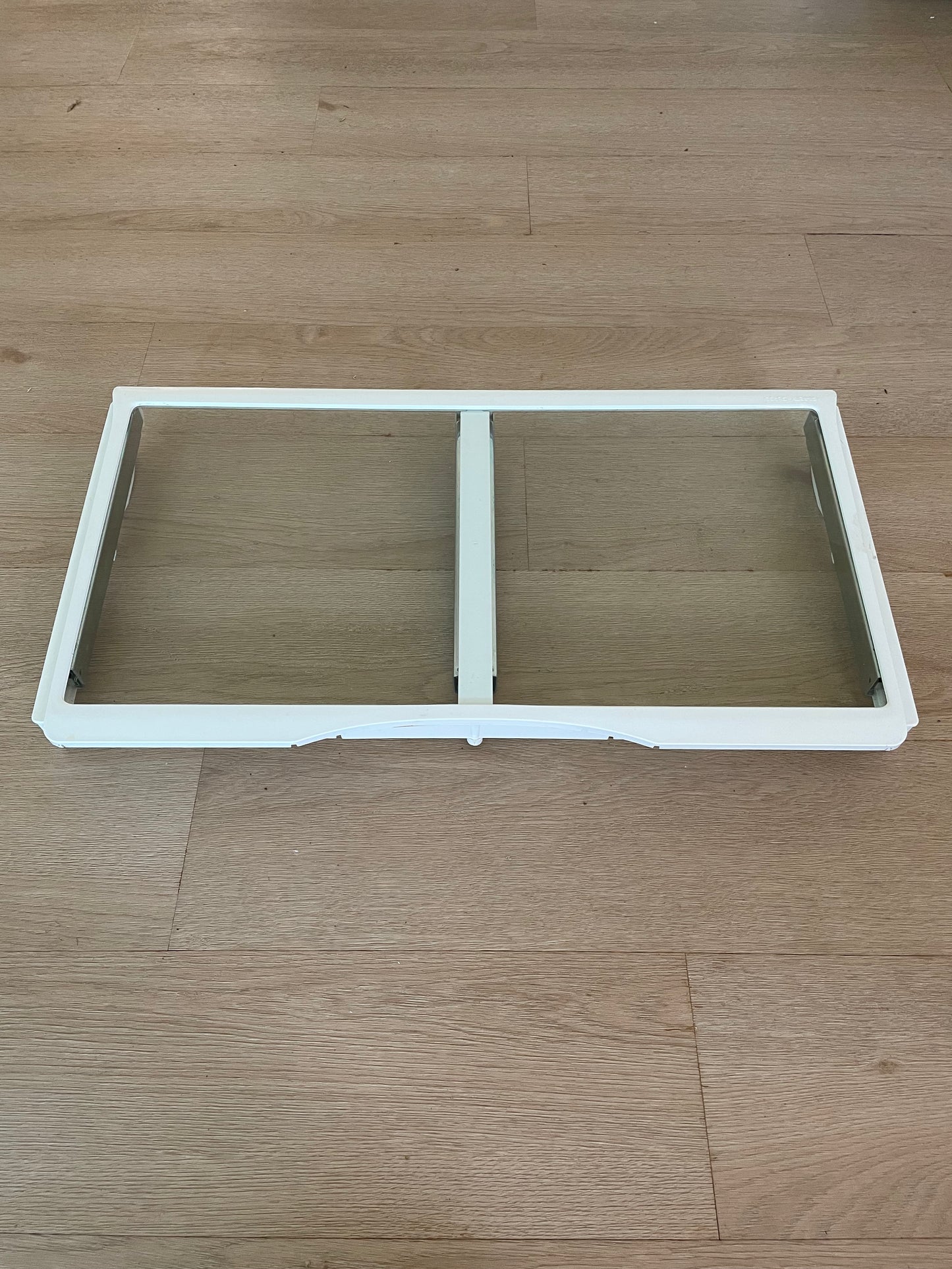 1451242 Electrolux Westinghouse fridge crisper cover with rails