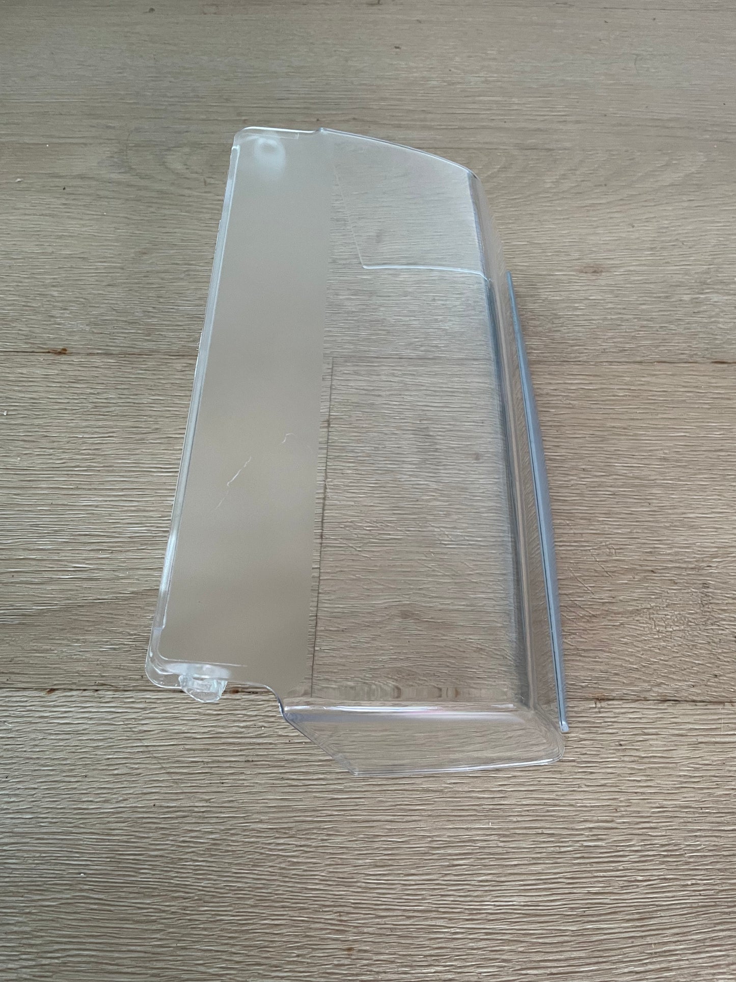1441805 1444529 1448015 4055725396 Electrolux Kelvinator Simpson fridge door dairy lid cover