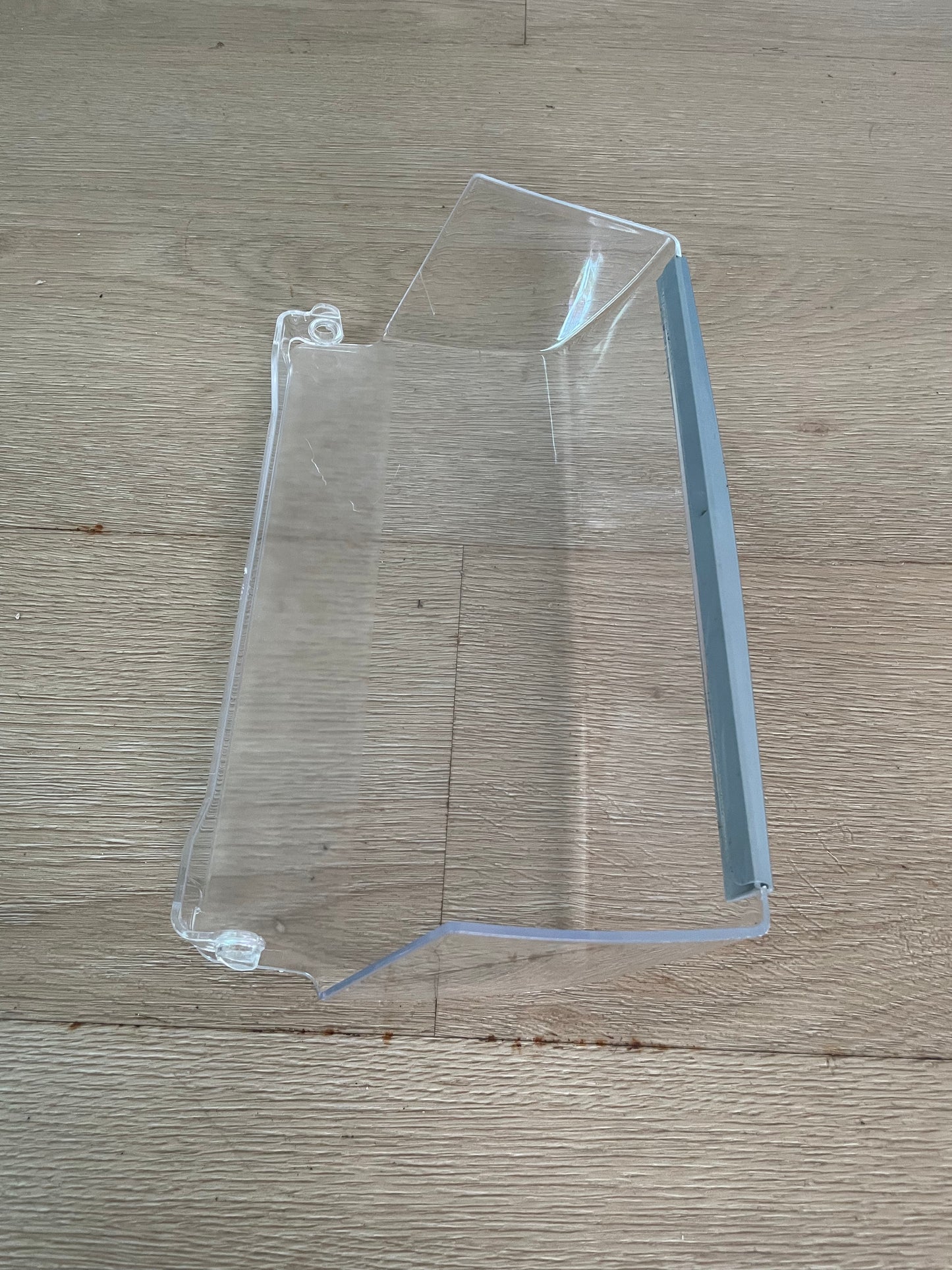 1441805 1444529 1448015 4055725396 Electrolux Kelvinator Simpson fridge door dairy lid cover