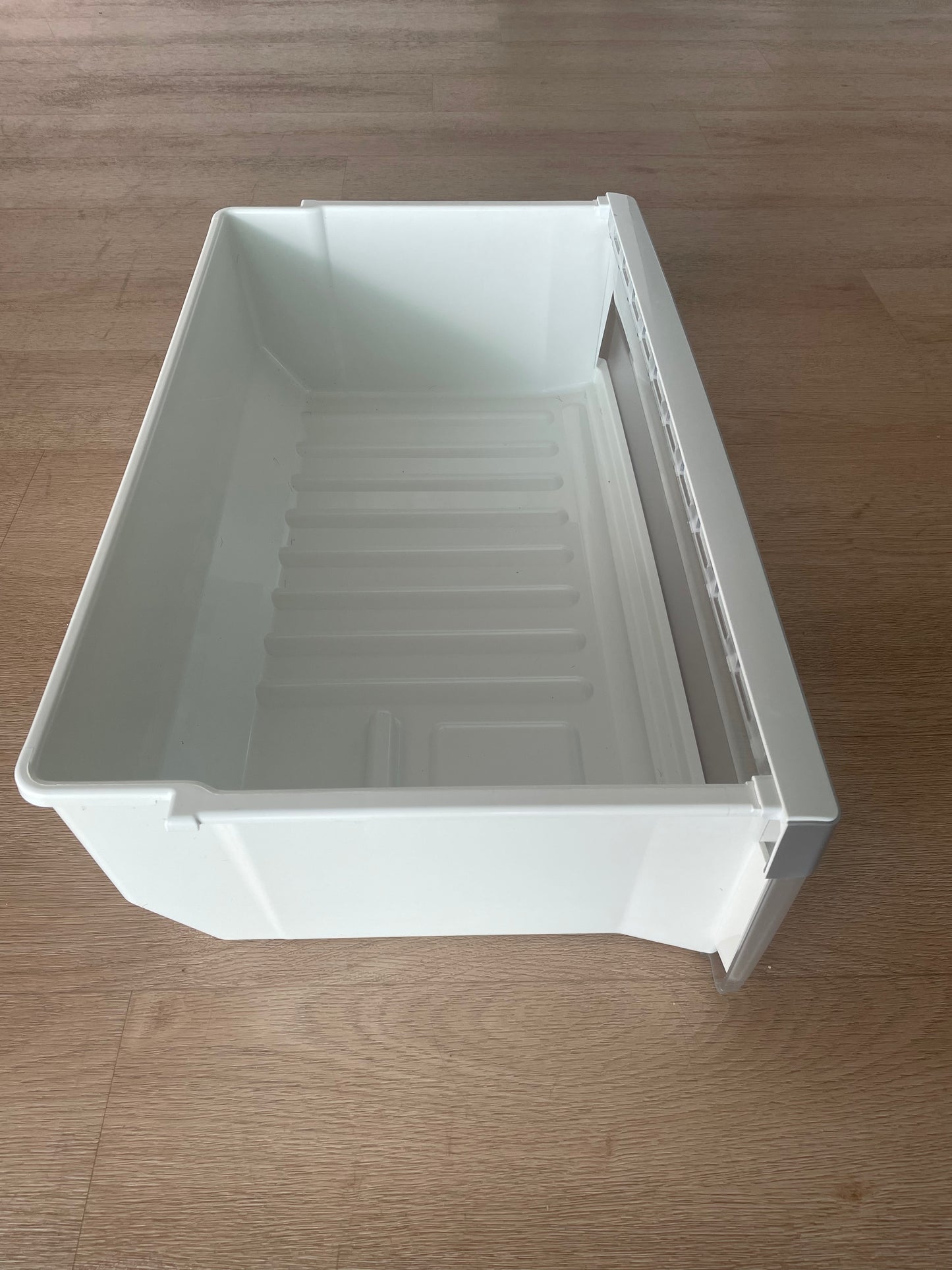 1451494 1451997 Electrolux fridge TOP FREEZER BIN upper drawer