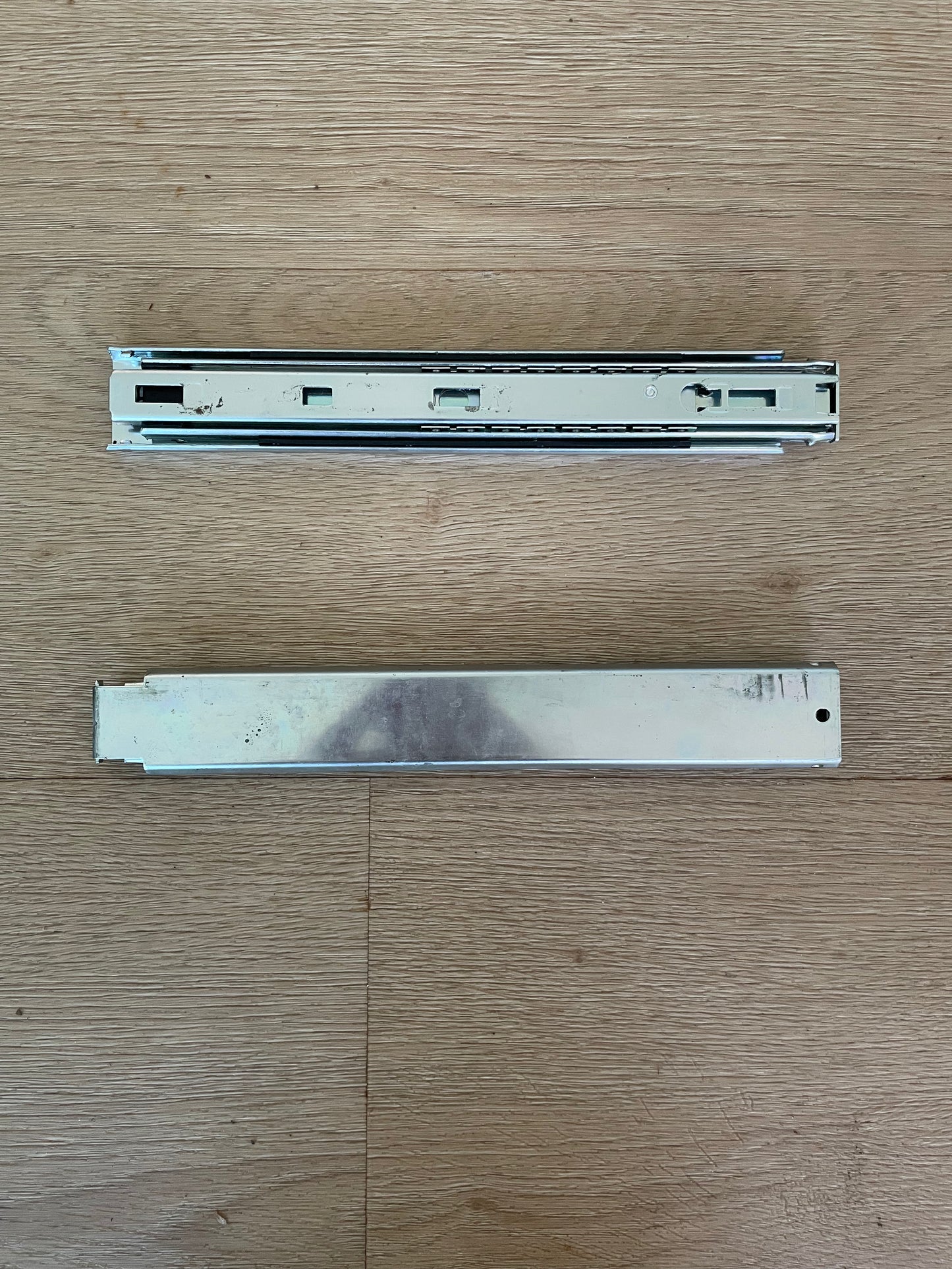 1453015 PAIR Westinghouse fridge freezer extension slide assembly WSE6970 WSE7000