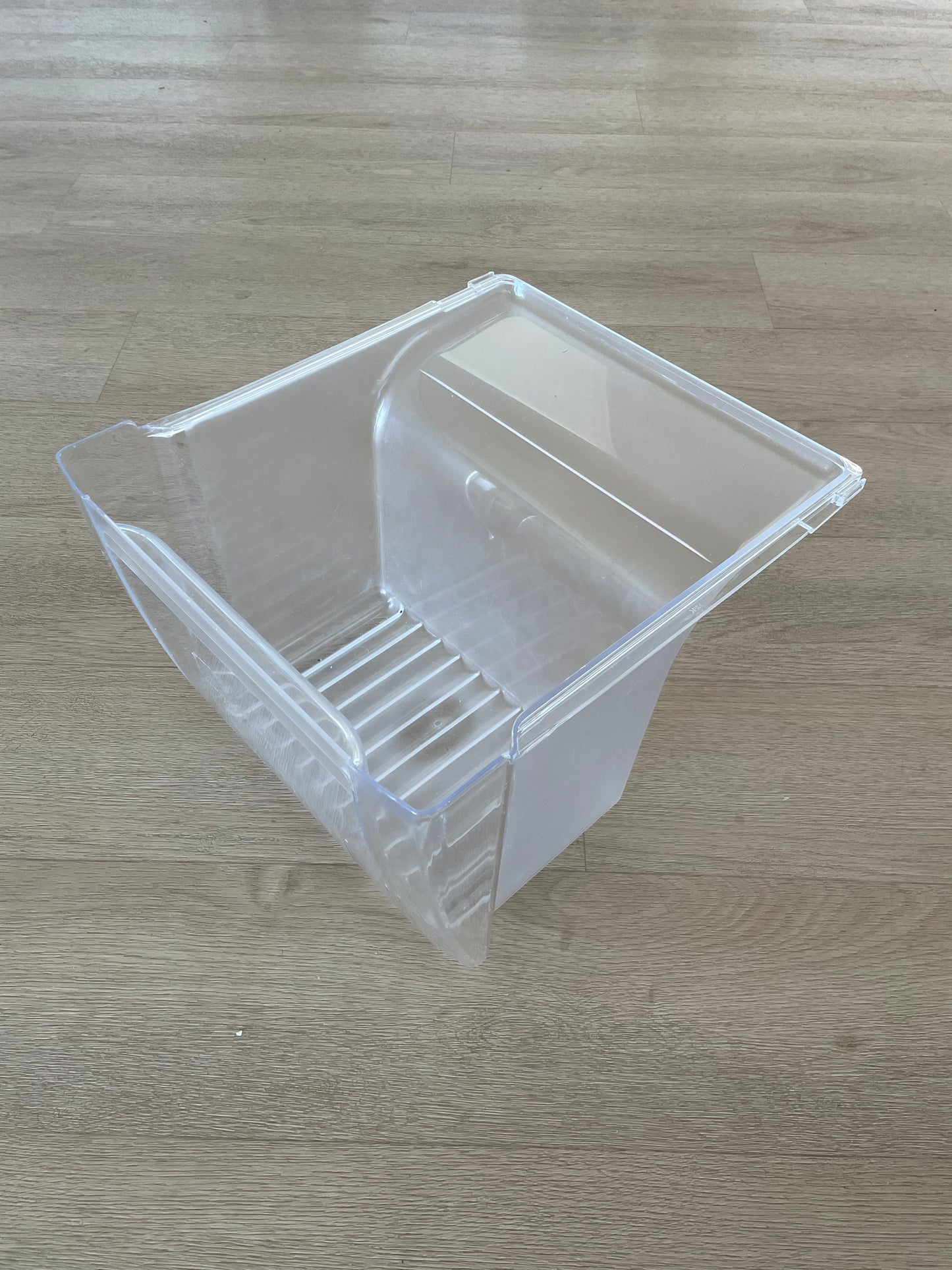 1448011 Kelvinator Simpson top mount fridge crisper bin vegetable drawer storage container