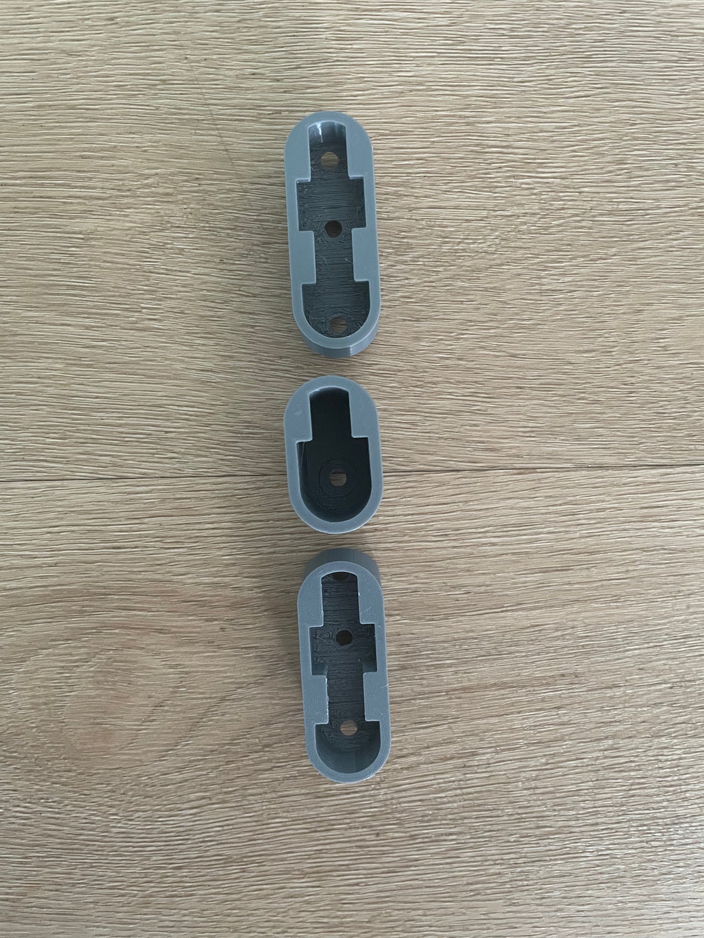 890143752 4055893012 Westinghouse stainless steel silver door handle pedestal mounting bracket attachment WSE6170SA WSE6200SA WSE6870SA WSE6900SA