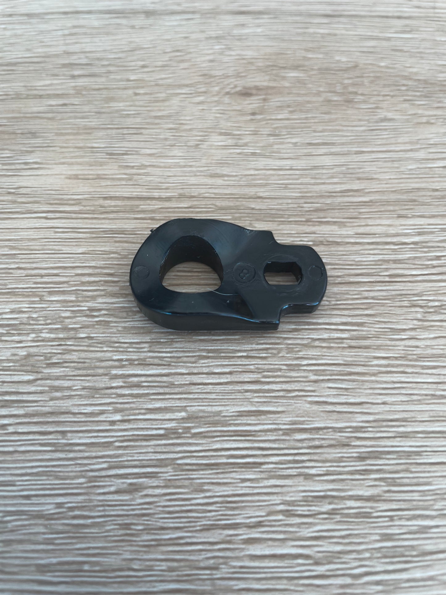 DA66-00344A Samsung side by side fridge lower hinge cam riser