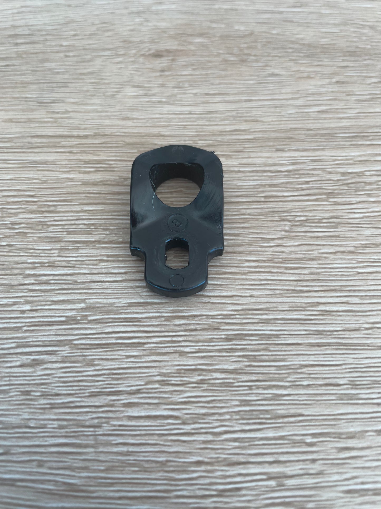 DA66-00344A Samsung side by side fridge lower hinge cam riser