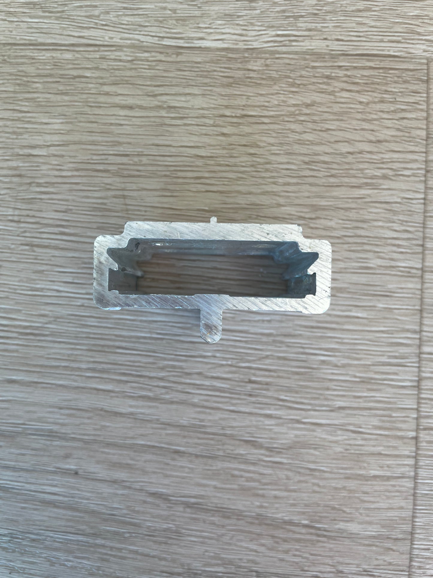 DA61-03036D Samsung side by side fridge lower bottom right hand RHS hinge bracket