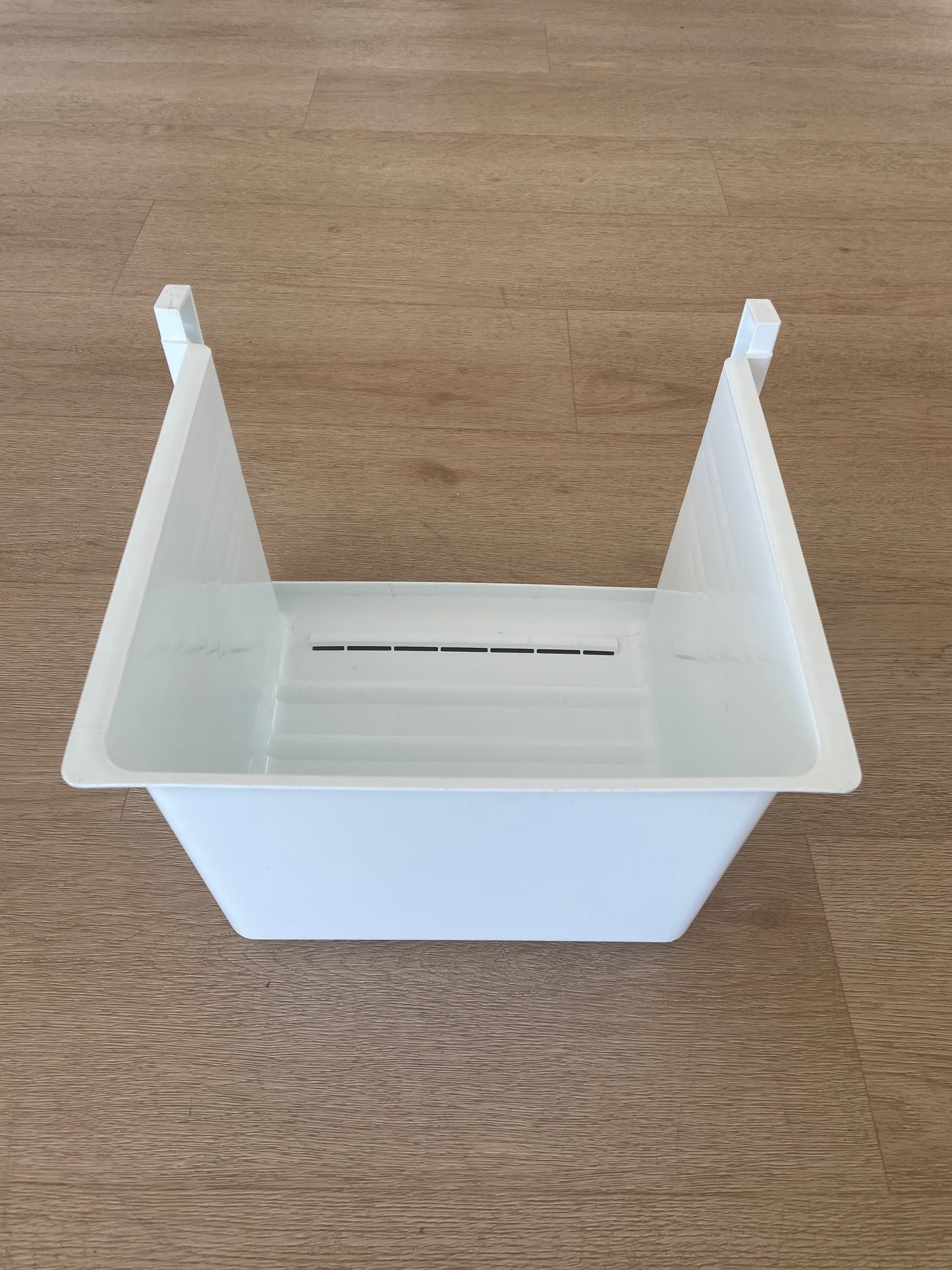 890129739 Westinghouse side by side fridge lower bottom freezer drawer bin basket storage container rear case