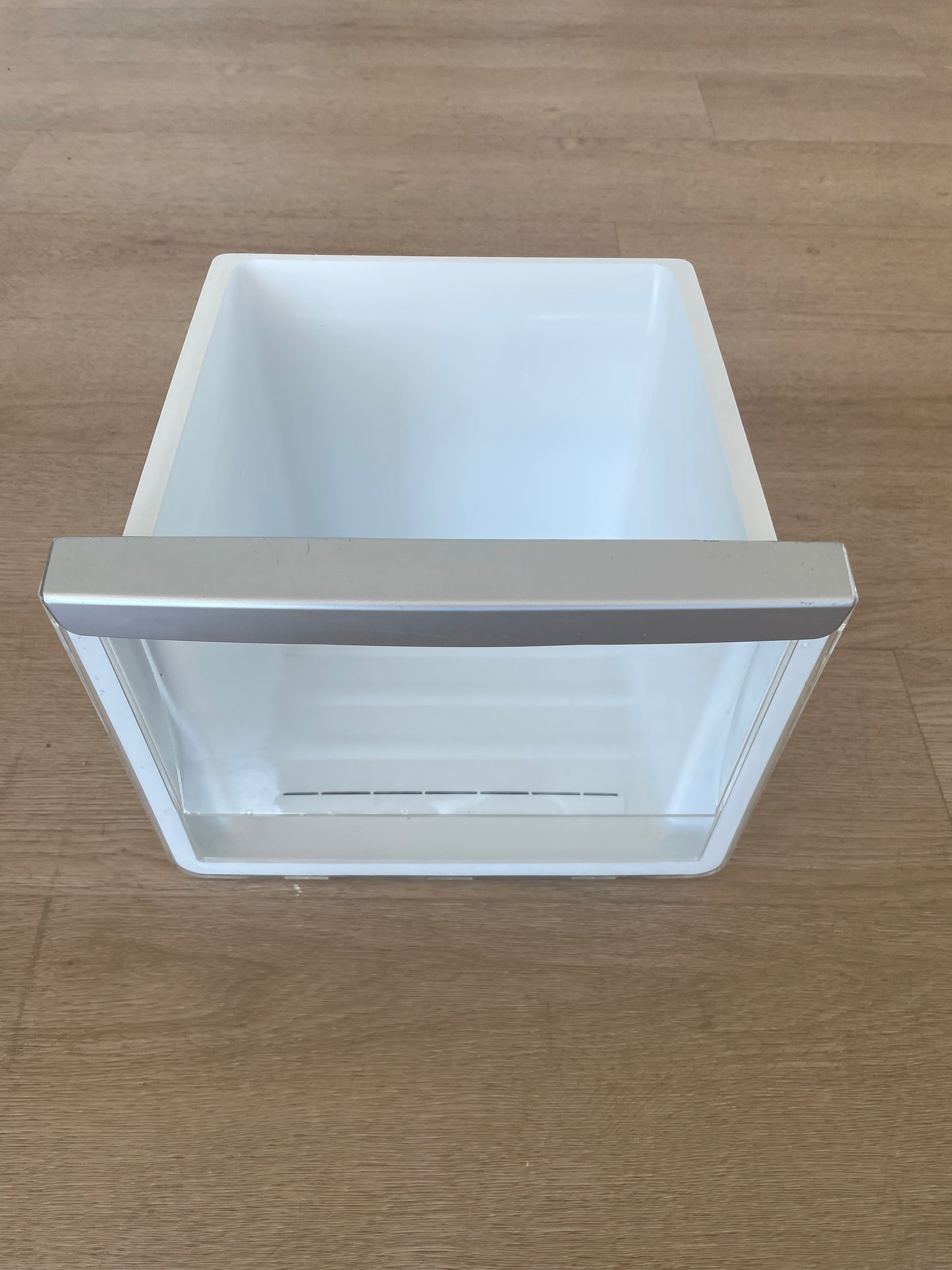 890129739 890142709 Westinghouse side by side fridge lower bottom freezer drawer bin basket storage container + front facia cover lens mask