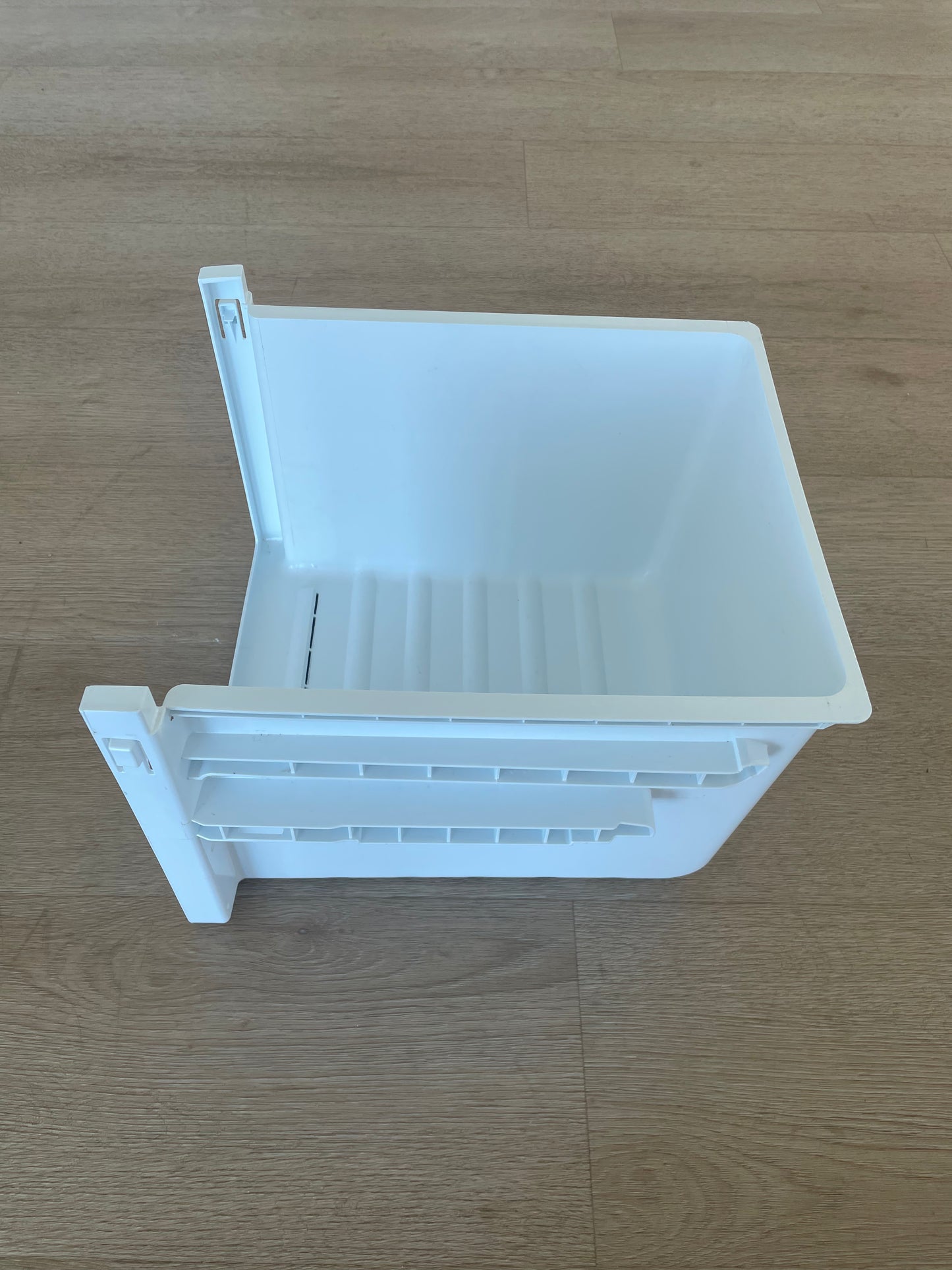 890129731 Westinghouse side by side fridge UPPER FREEZER DRAWER top bin basket storage container rear case