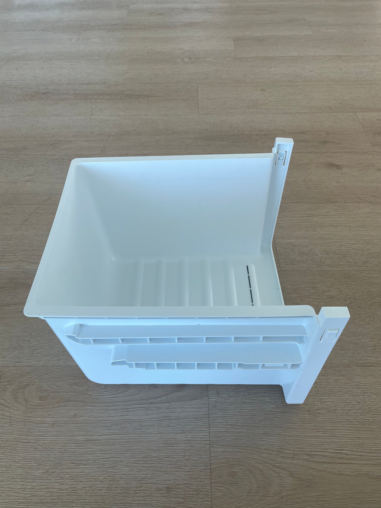 890129731 Westinghouse side by side fridge UPPER FREEZER DRAWER top bin basket storage container rear case