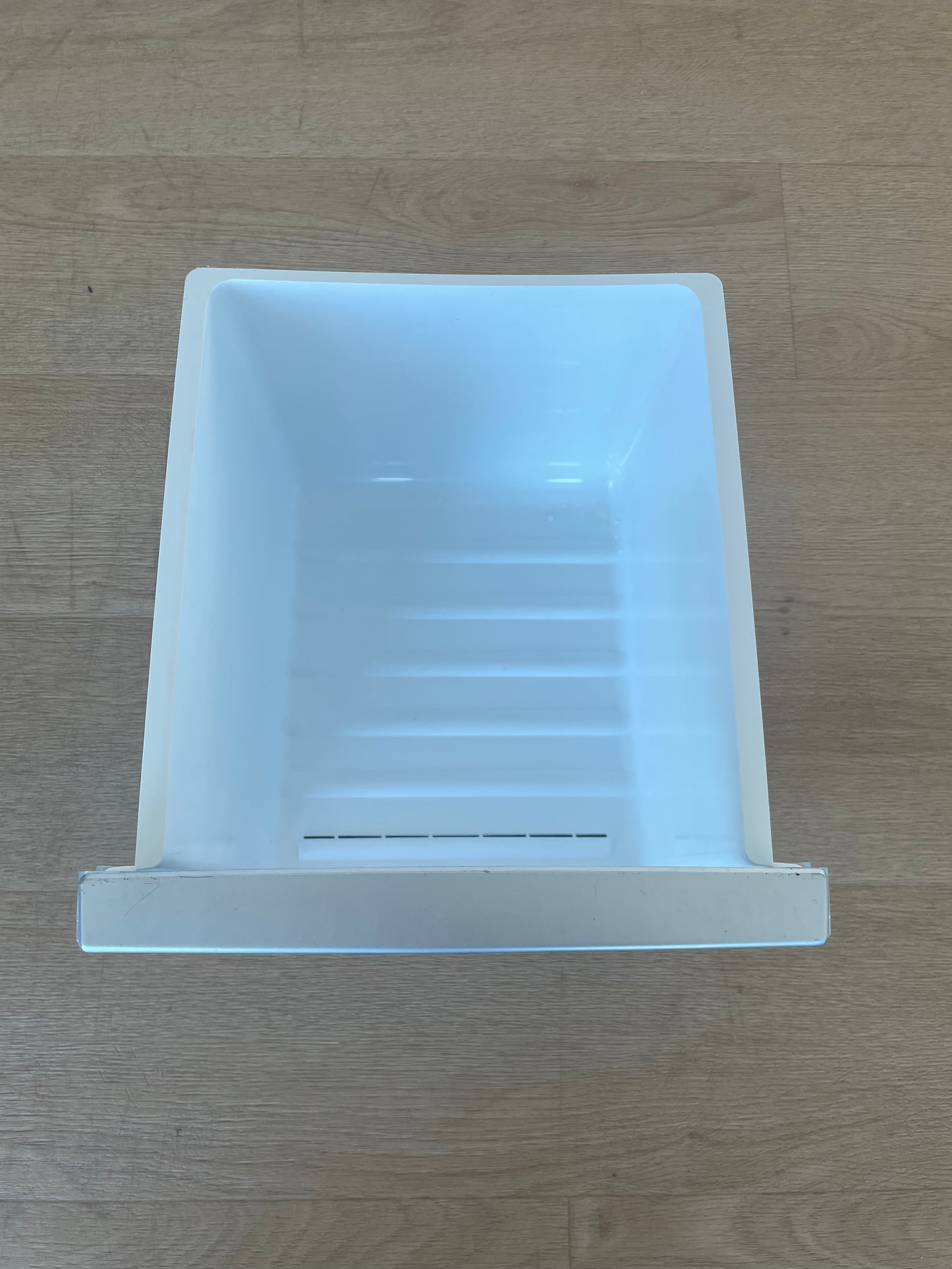 890129731 890142709 Westinghouse side by side fridge upper top freezer drawer bin basket storage container + front facia cover lens mask