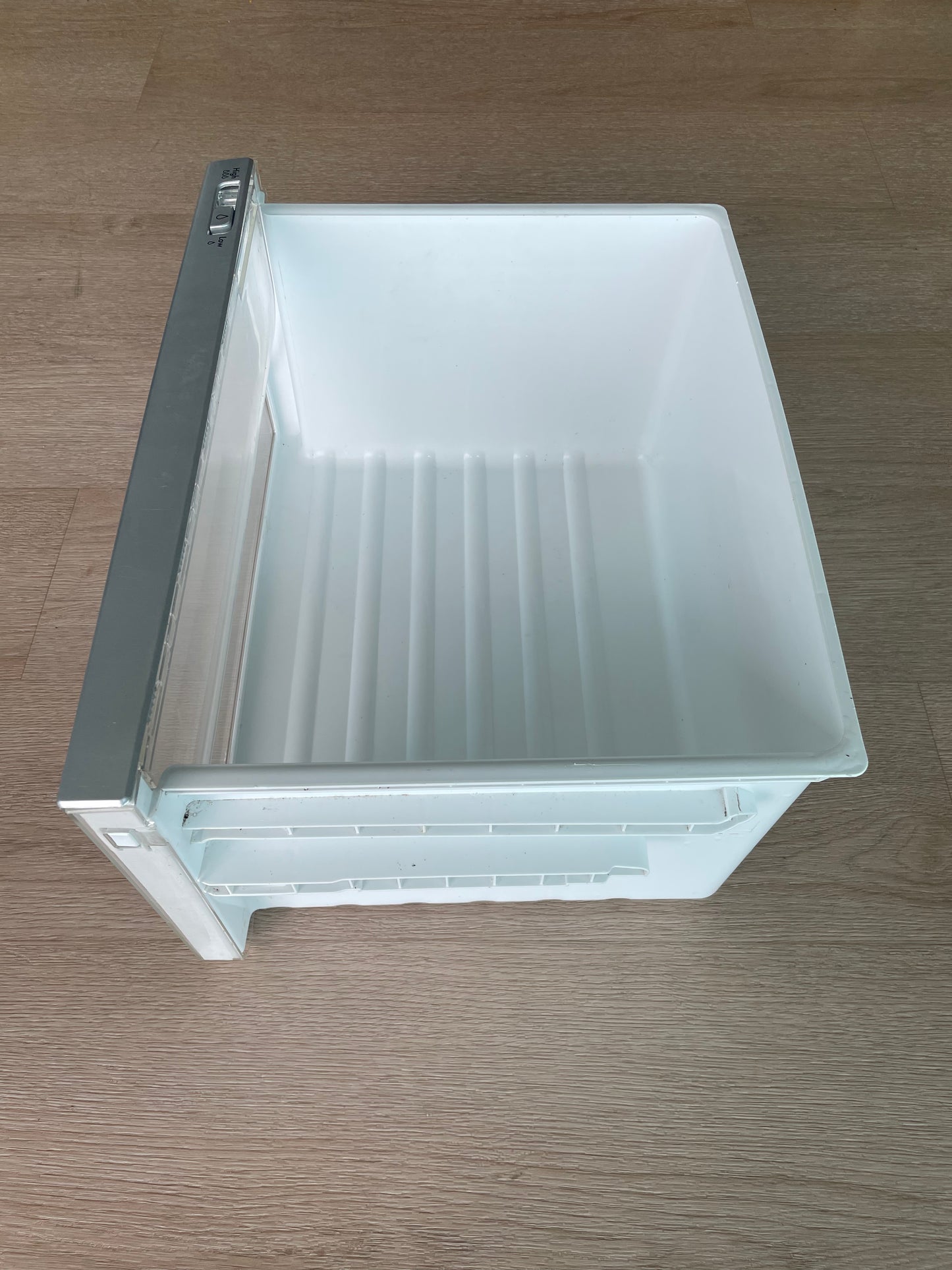 890128691 890141778 Westinghouse fridge upper top crisper bin vegetable drawer