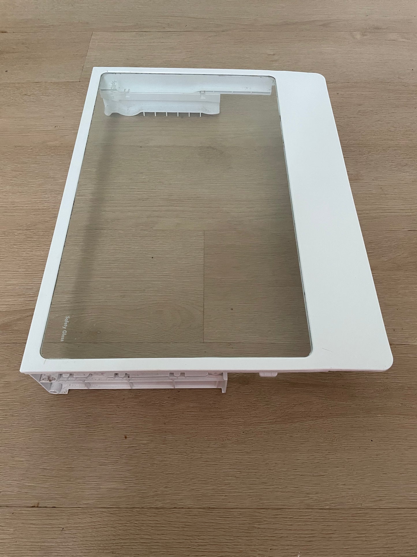 890141811 4055879979 Westinghouse side by side fridge lower crisper cover bottom glass shelf