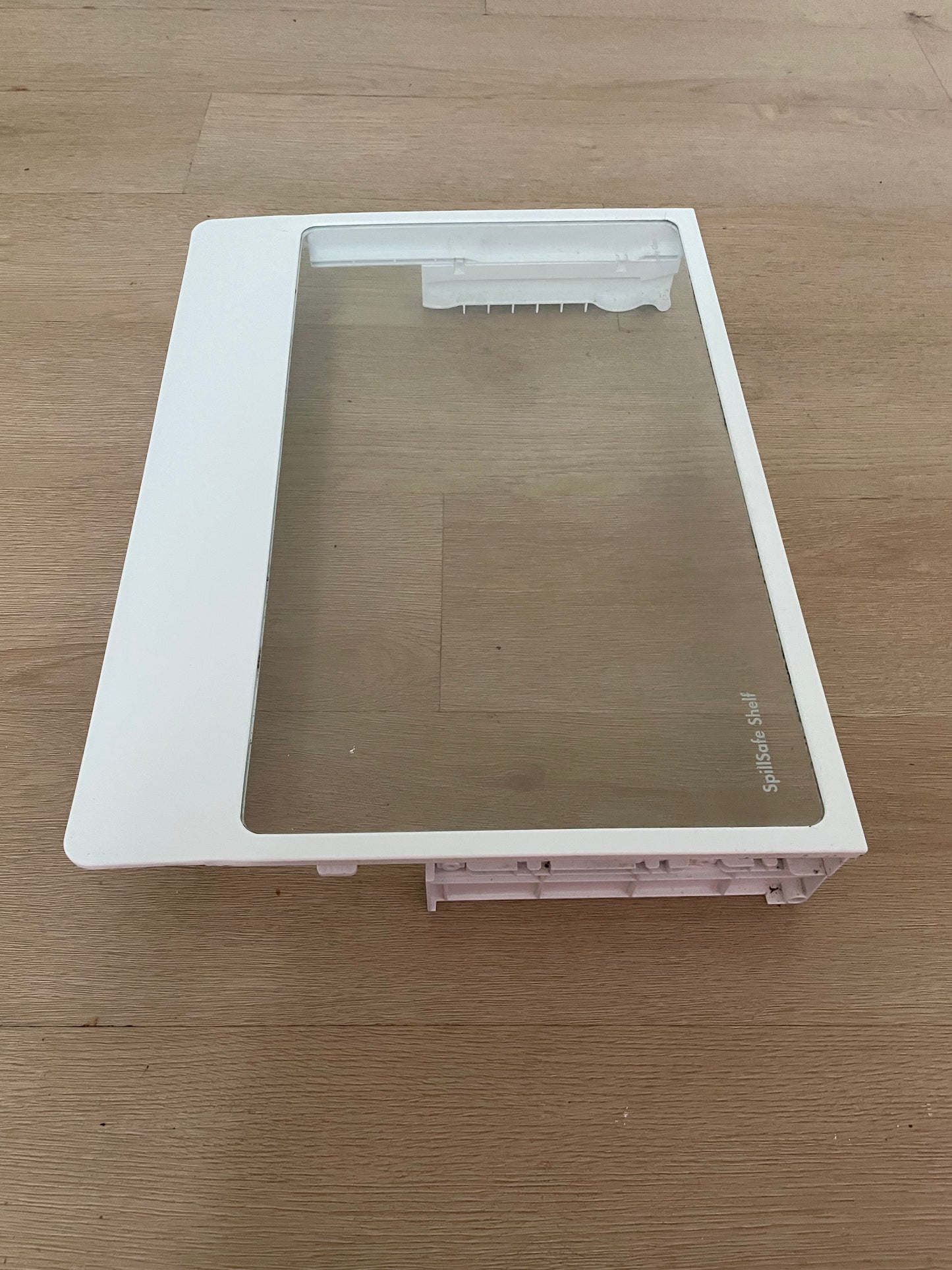 890141811 4055879979 Westinghouse side by side fridge lower crisper cover bottom glass shelf