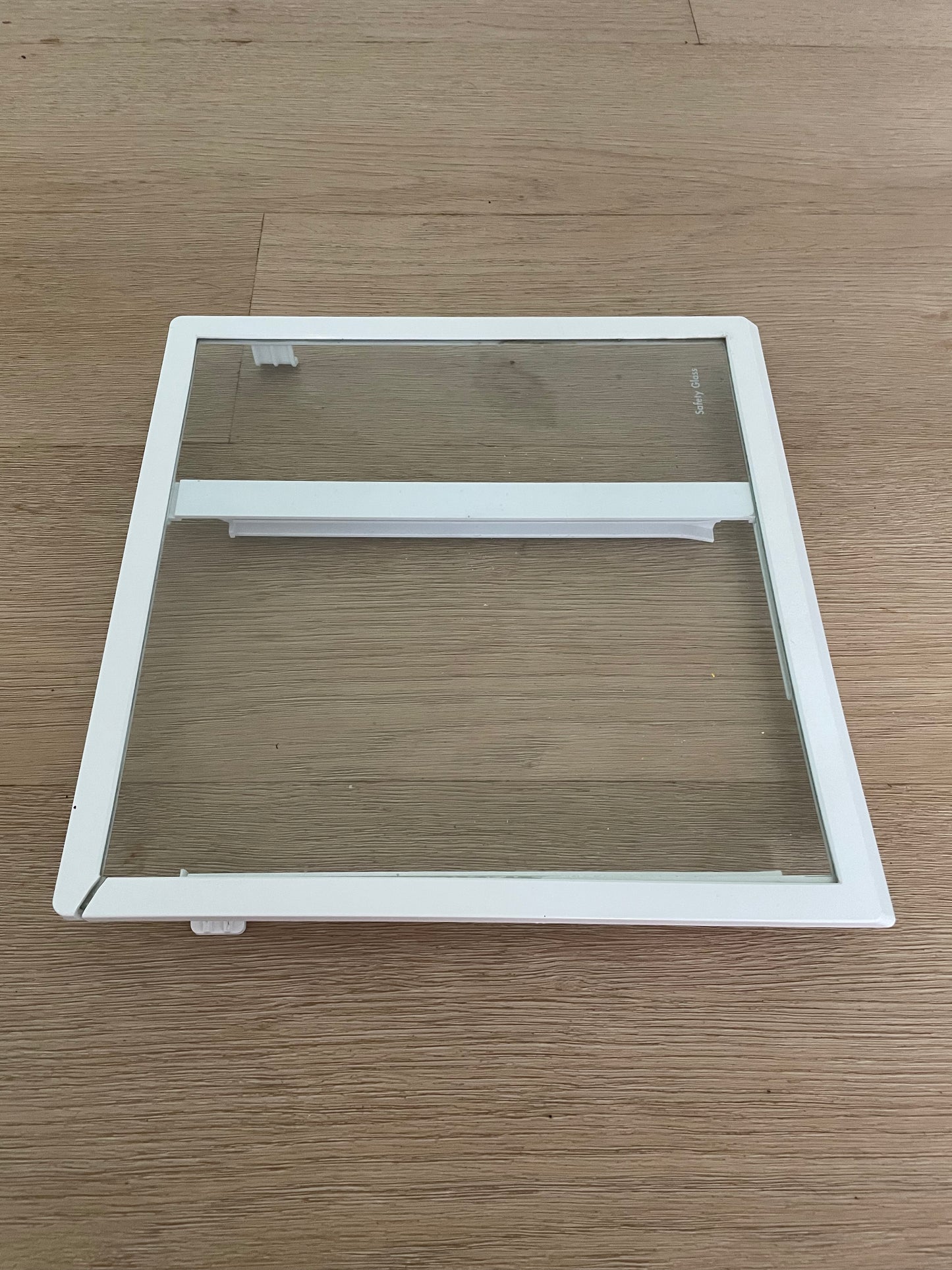 890141799 4055904108 Westinghouse side by side fridge freezer Twist Ice Tray glass shelf + sliding rail