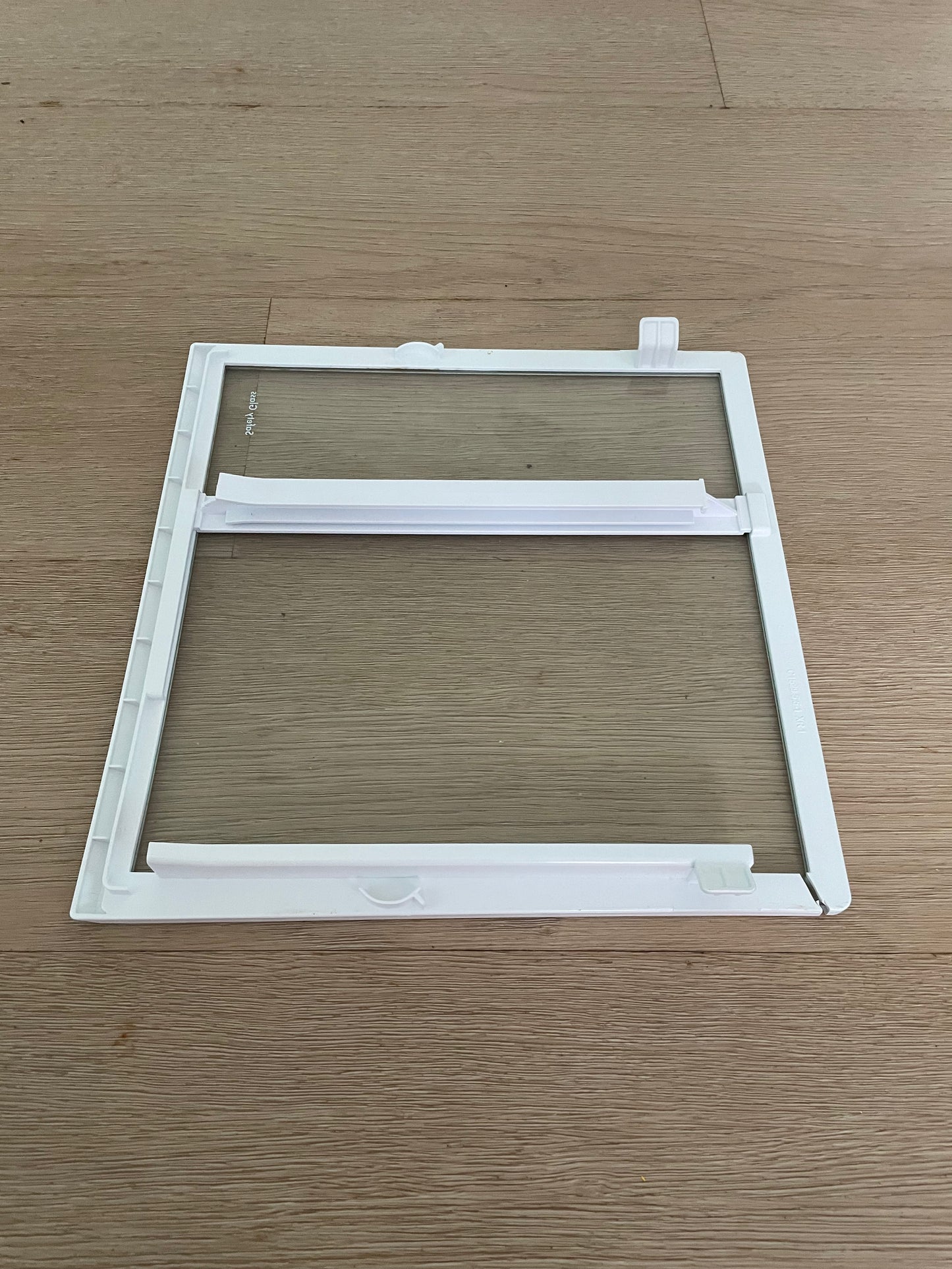 890141799 4055904108 Westinghouse side by side fridge freezer Twist Ice Tray glass shelf + sliding rail