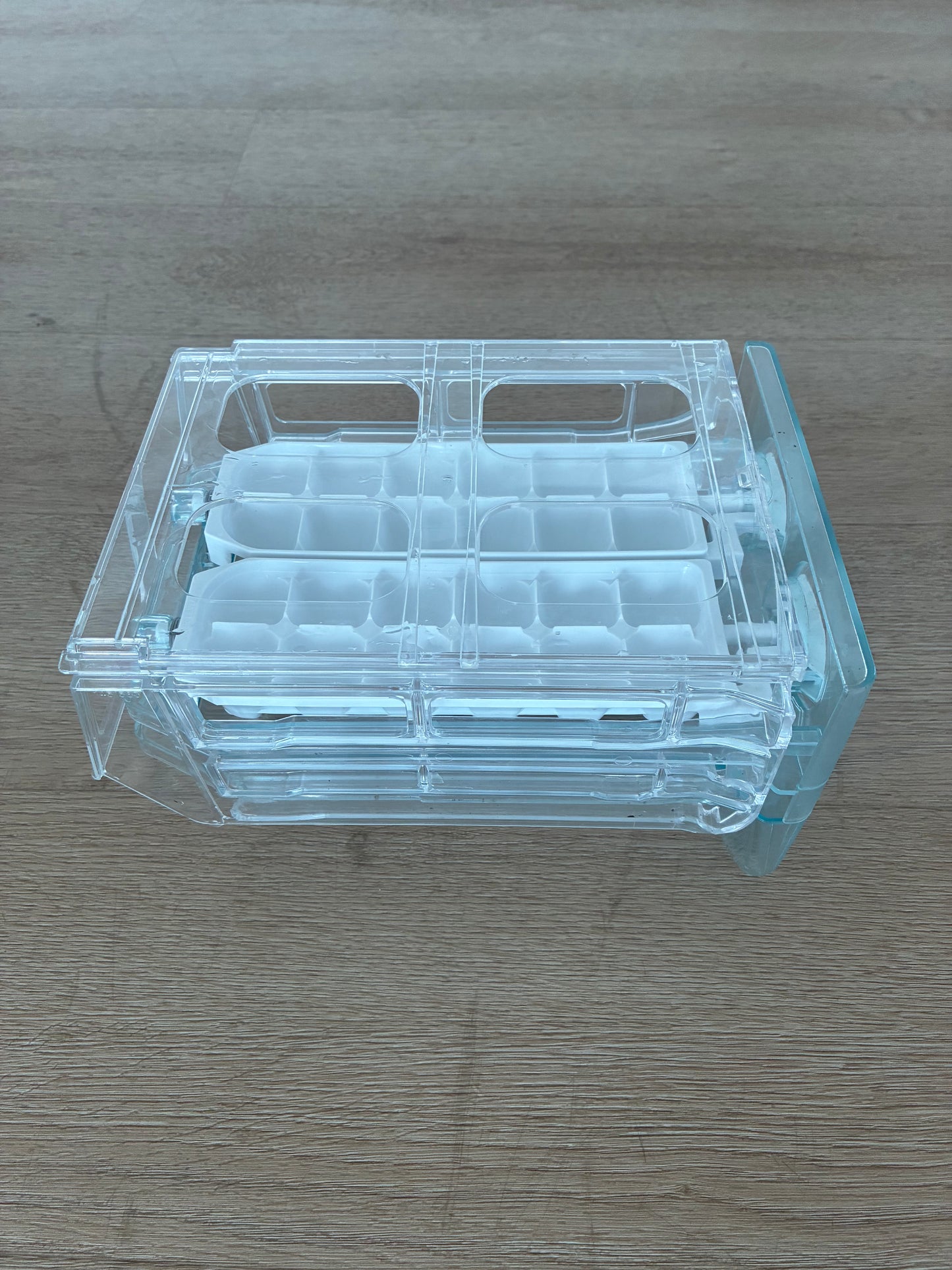 1455571 Westinghouse fridge freezer ice maker double tray Twist & Serve Carriage