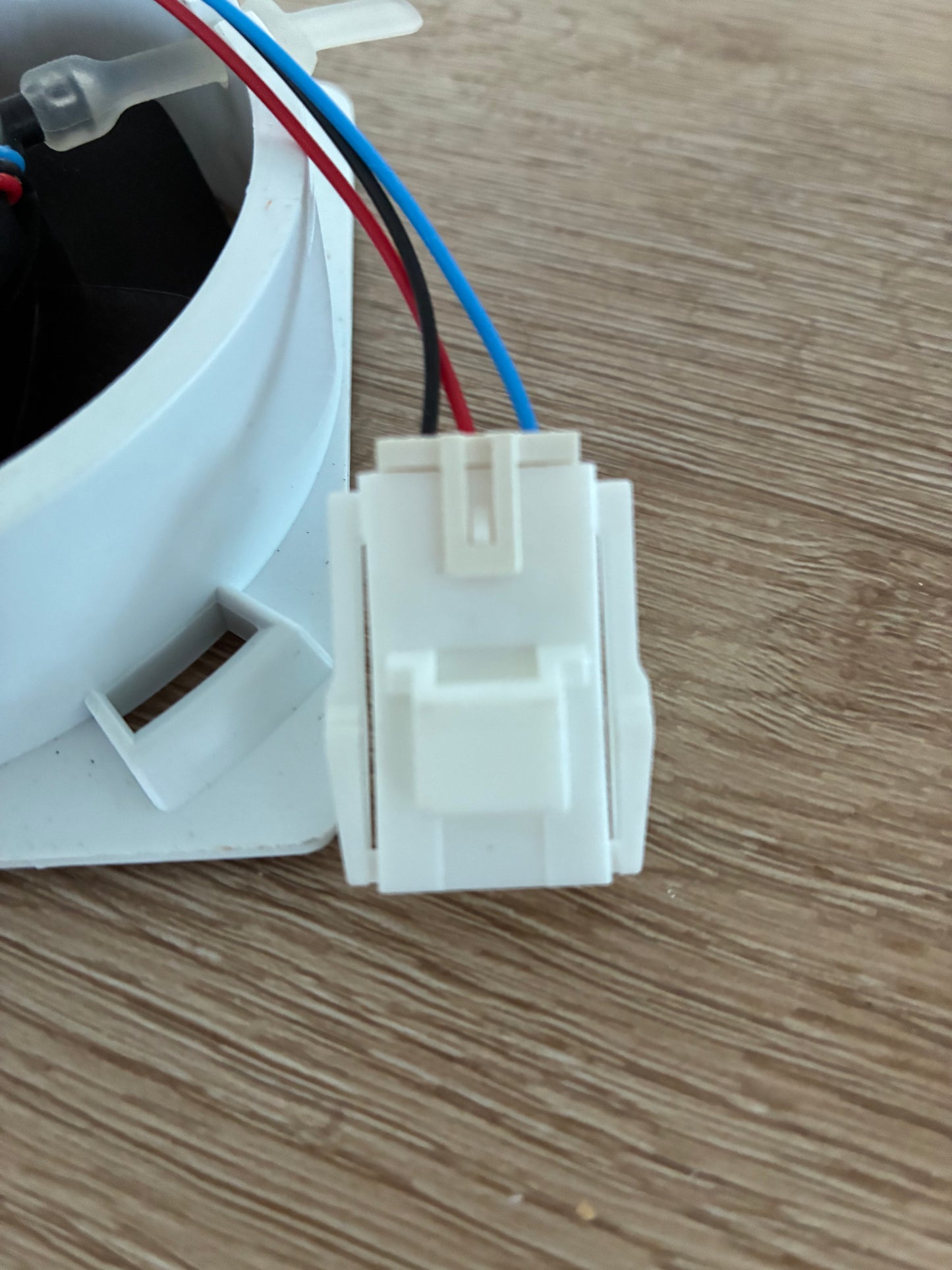 845762 848320P Fisher & Paykel fridge section fan motor 3 wire kit