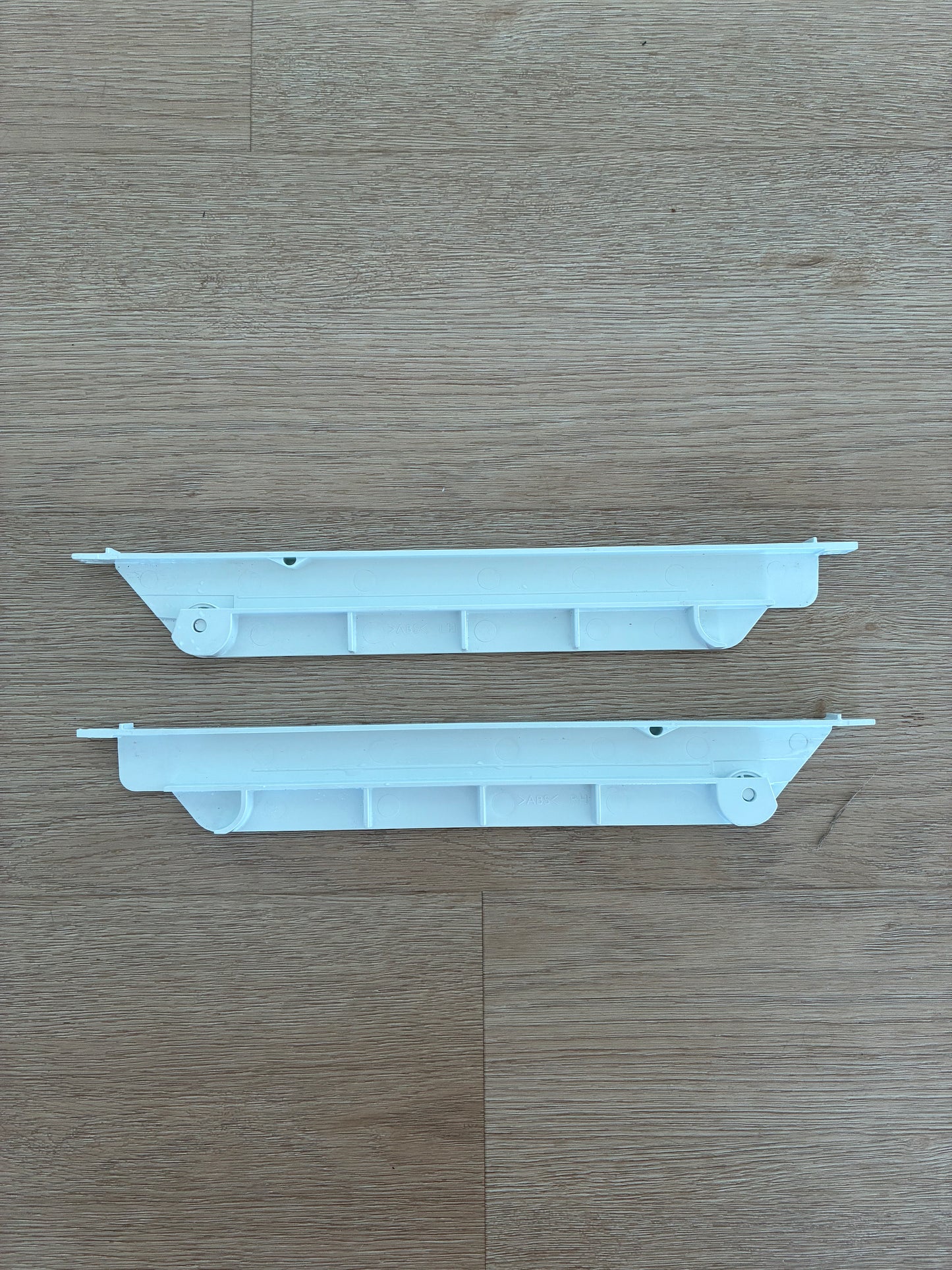 1441891 1444594 1453079 1453080 Westinghouse fridge deep deli runners PAIR