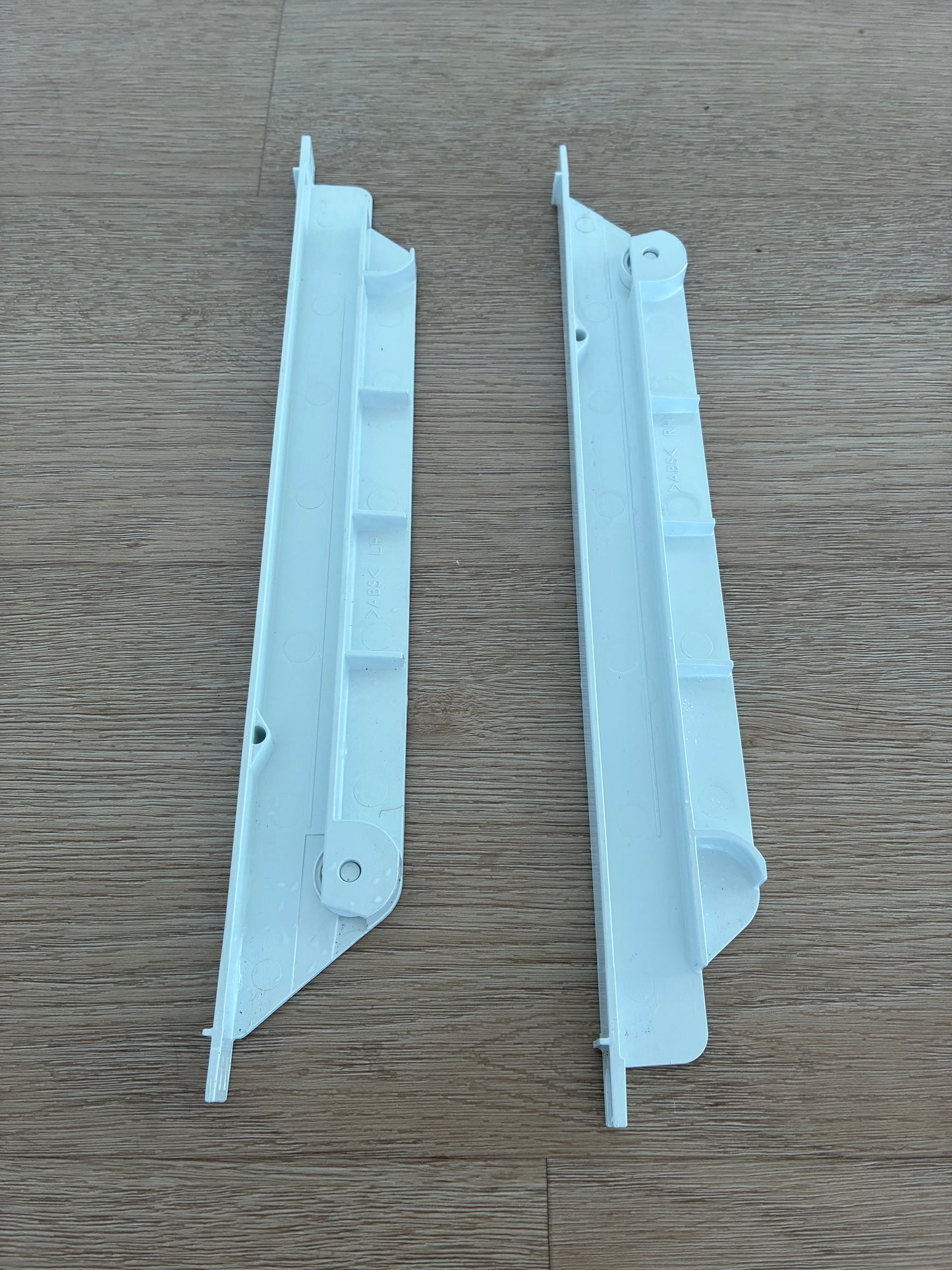 1441891 1444594 1453079 1453080 Westinghouse fridge deep deli runners PAIR