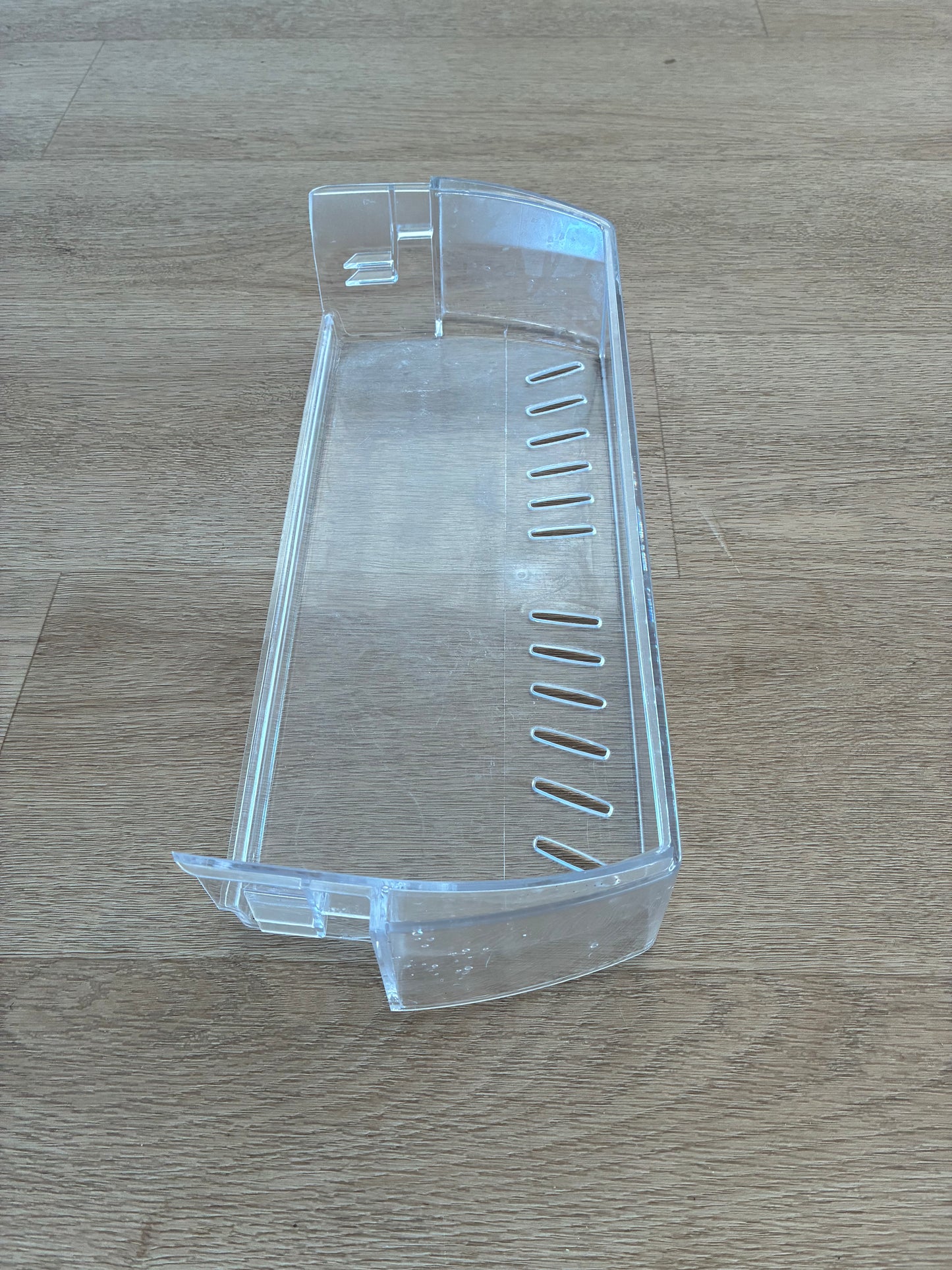 1447116 1448355 4055723524 Electrolux Kelvinator Simpson side by side fridge door upper shallow condiment shelf bin tray insert guard