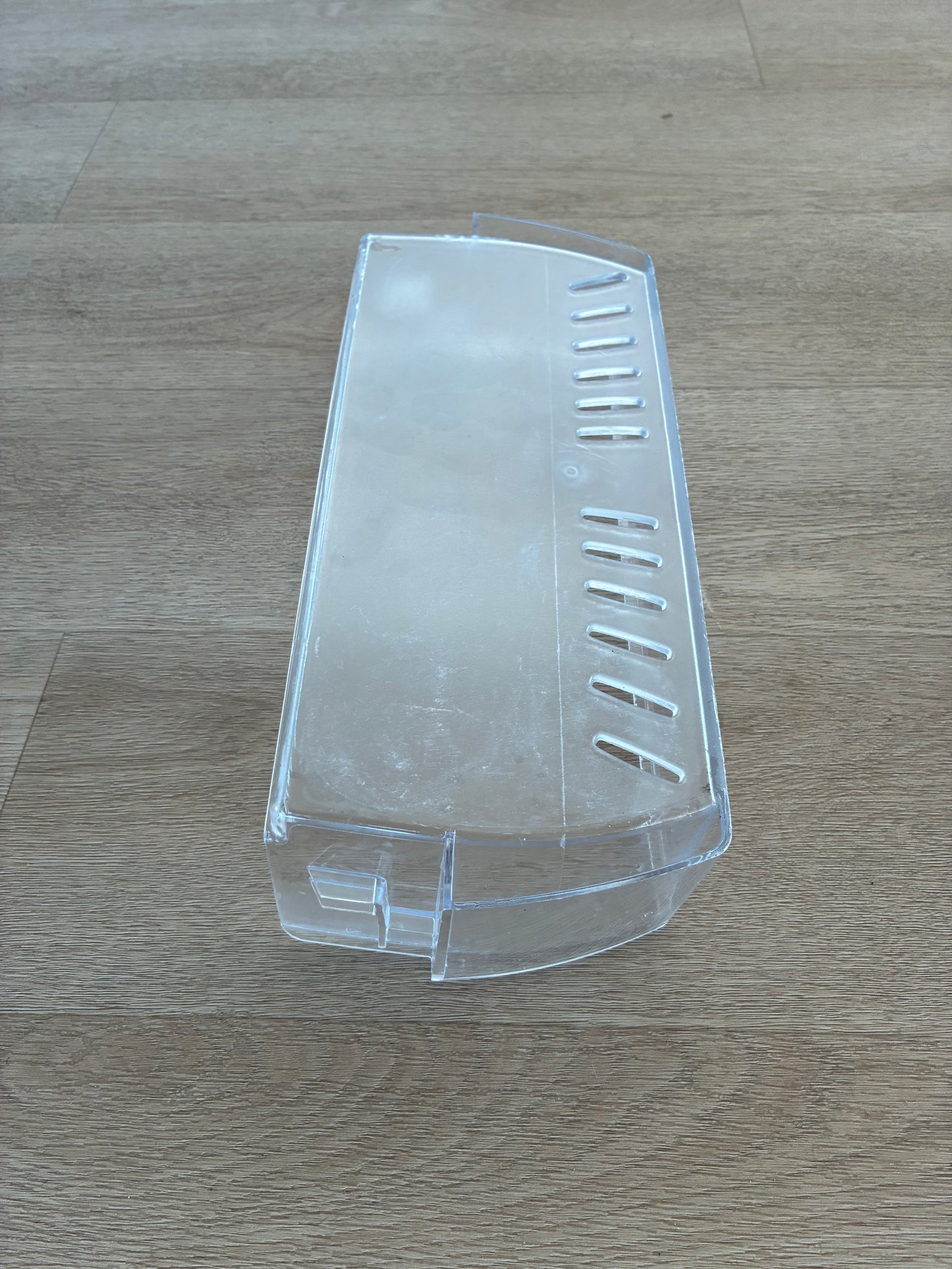 1447116 1448355 4055723524 Electrolux Kelvinator Simpson side by side fridge door upper shallow condiment shelf bin tray insert guard