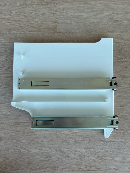 836545 836700 836702 Fisher & Paykel fridge freezer slide retainer RHS right hand side