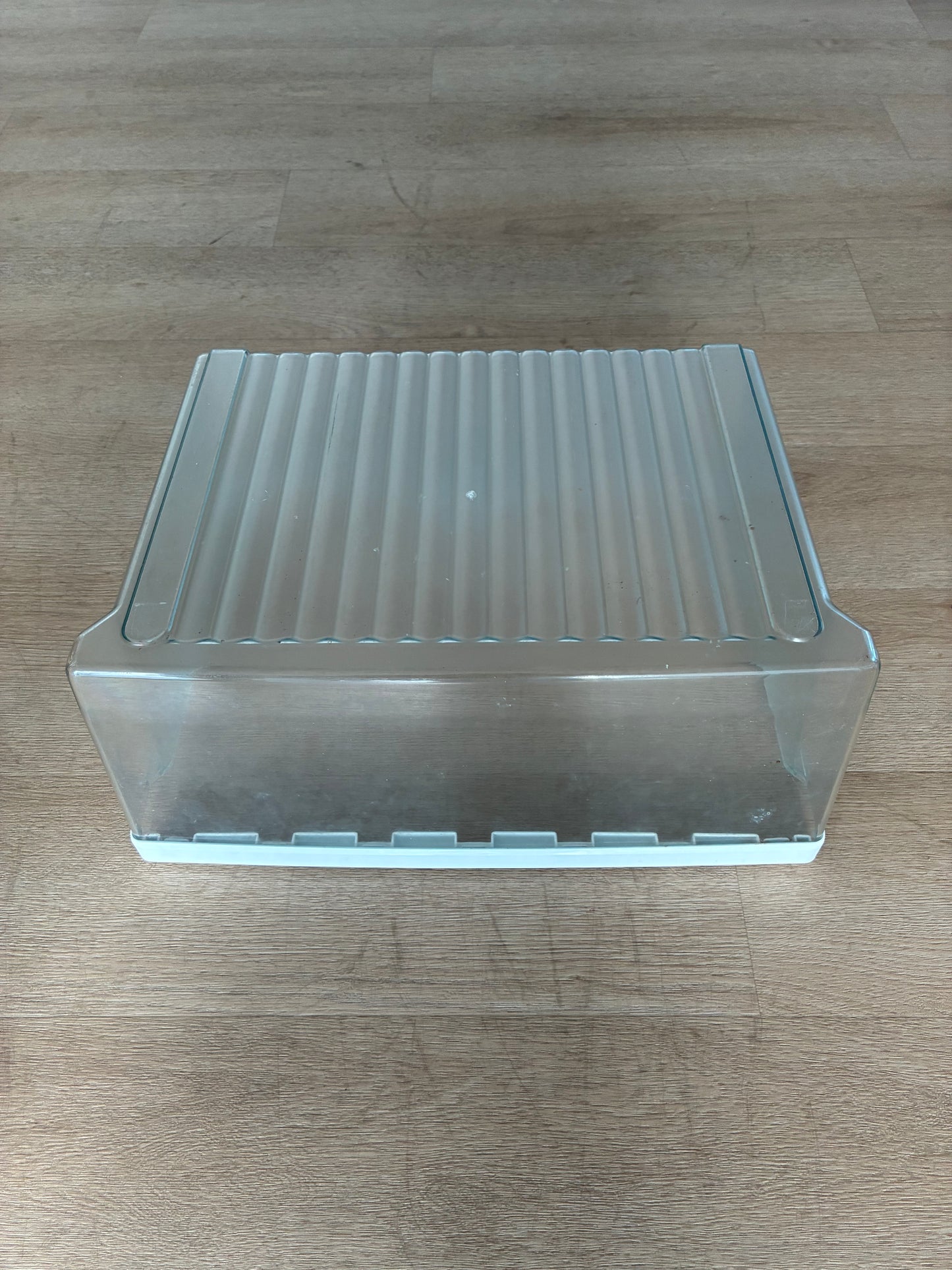1441858 M1238987 W0380728 50285103003 Westinghouse fridge large crisper bin vegetable drawer storage container assembly assy