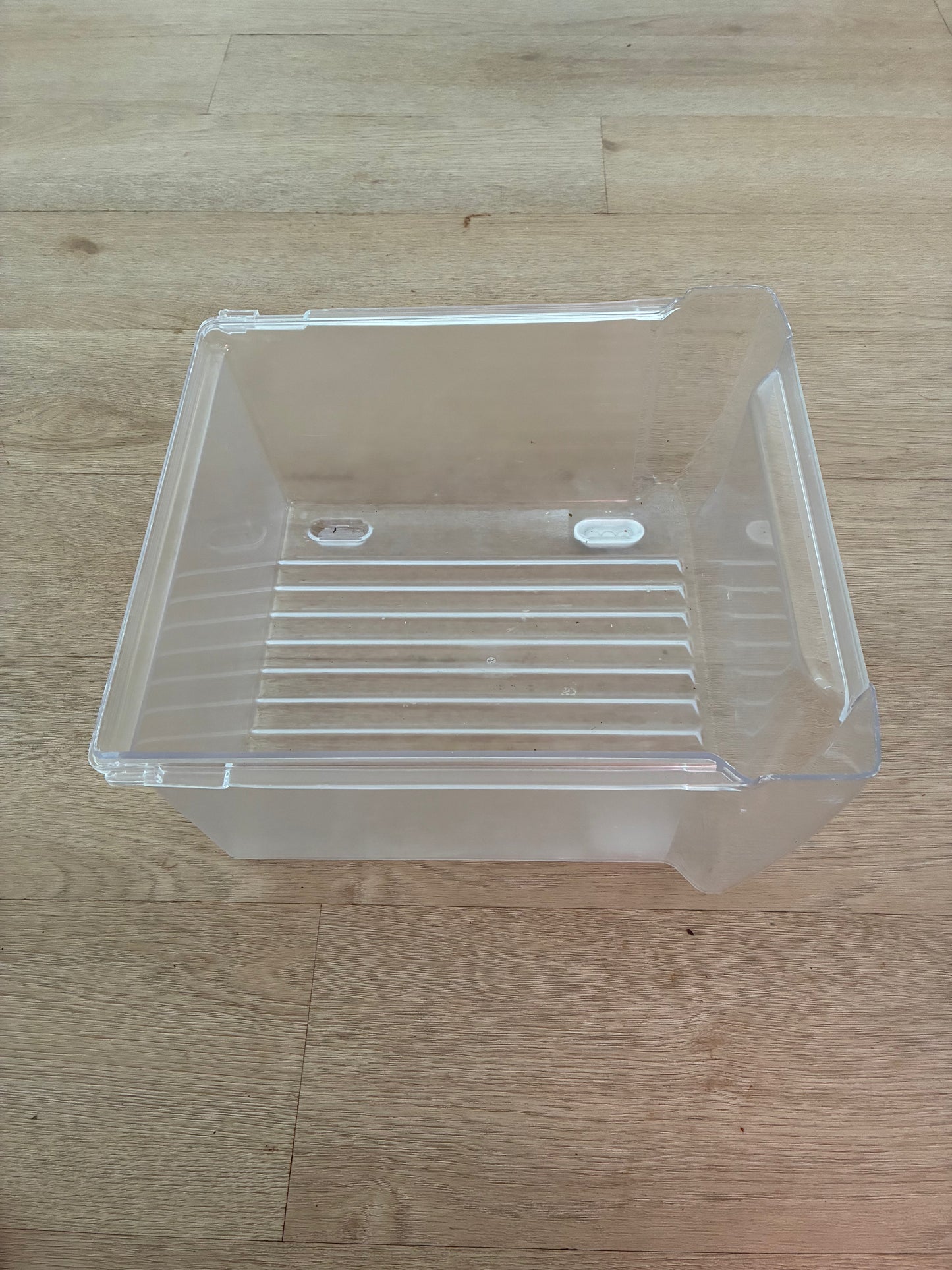 1441860 1441862 Electrolux Kelvinator Simpson fridge crisper bin vegetable drawer storage container
