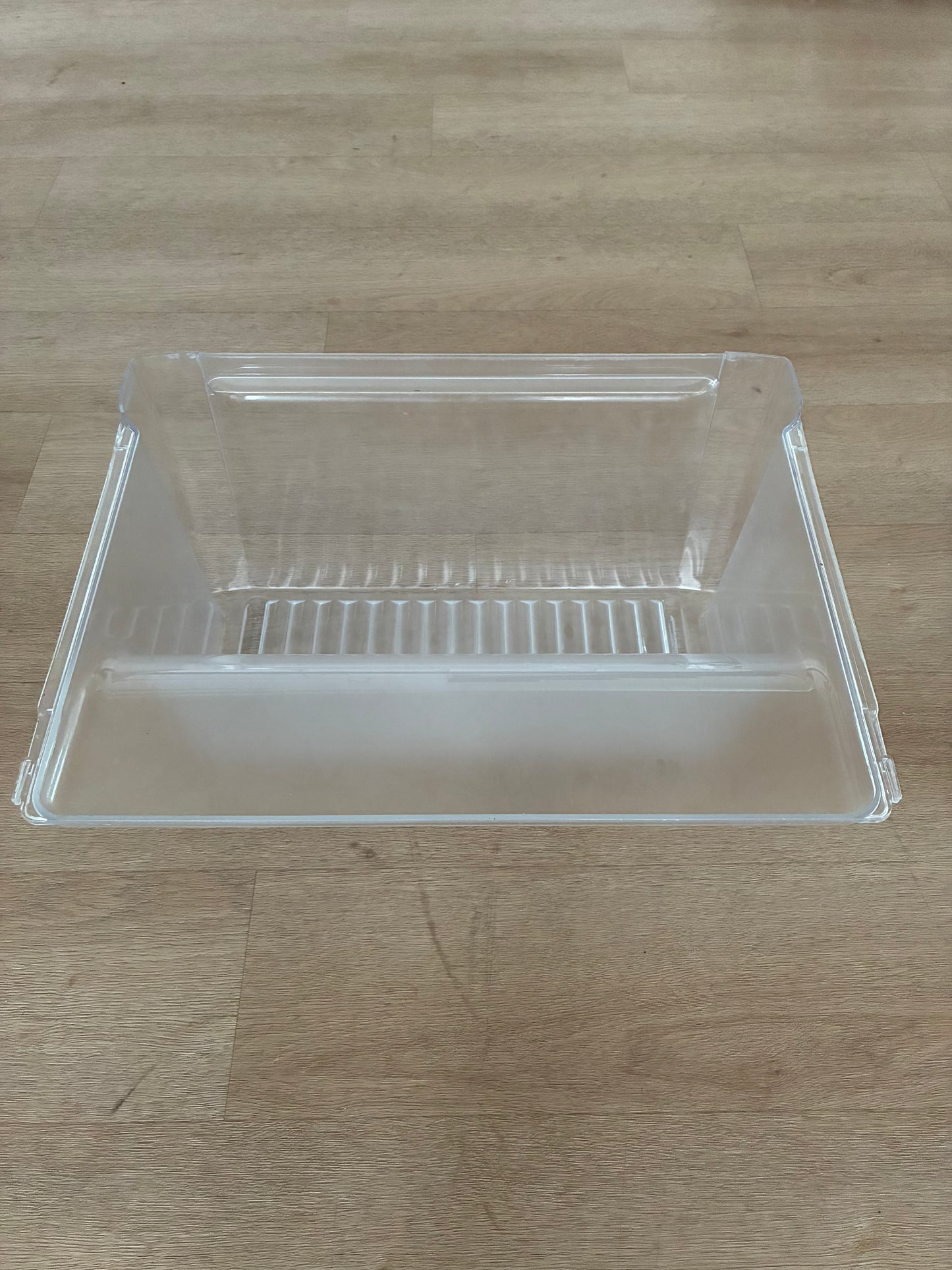 1441831 1441854 1441857 1446083 1447070 1448013 4055922217 Electrolux Kelvinator Simpson Westinghouse fridge crisper bin vegetable drawer