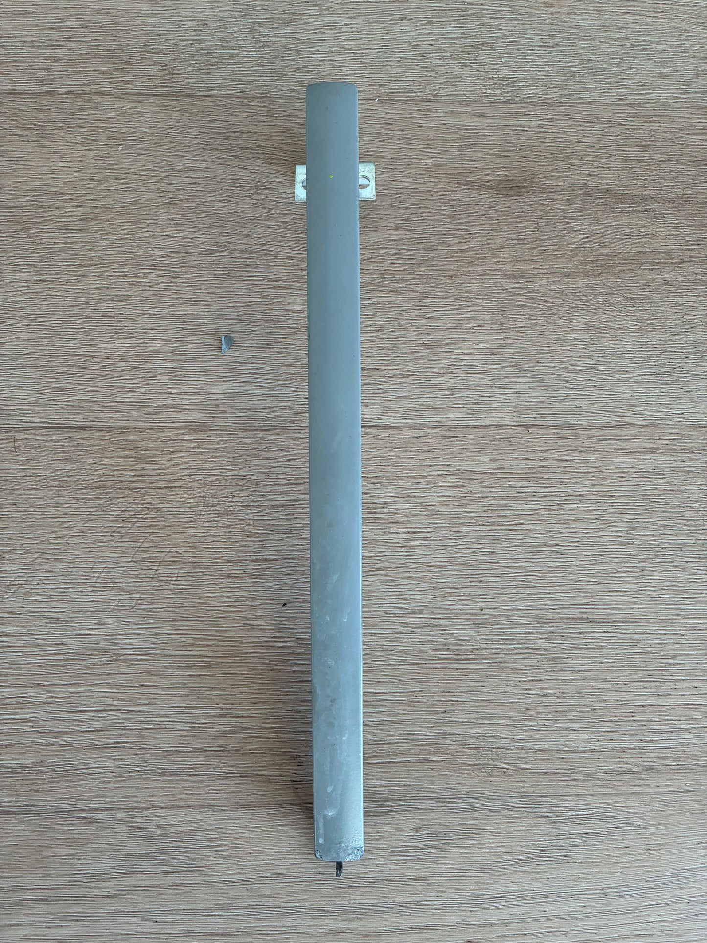 820871 Fisher & Paykel fridge FREEZER DOOR HANDLE short curved