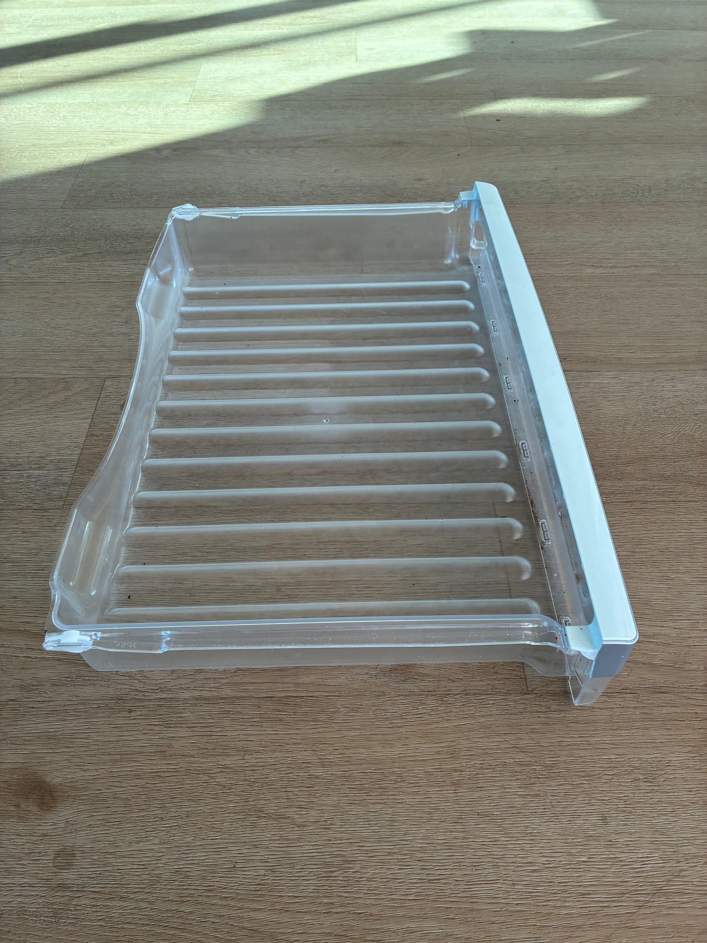 1452306 1452310 Electrolux fridge deli bin shallow crisper meat drawer rear + facia assy