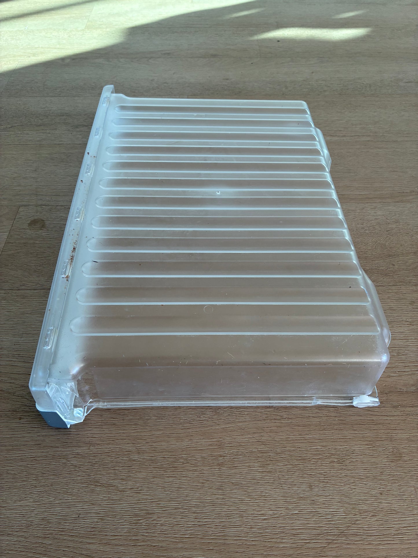 1452306 1452310 Electrolux fridge deli bin shallow crisper meat drawer rear + facia assy
