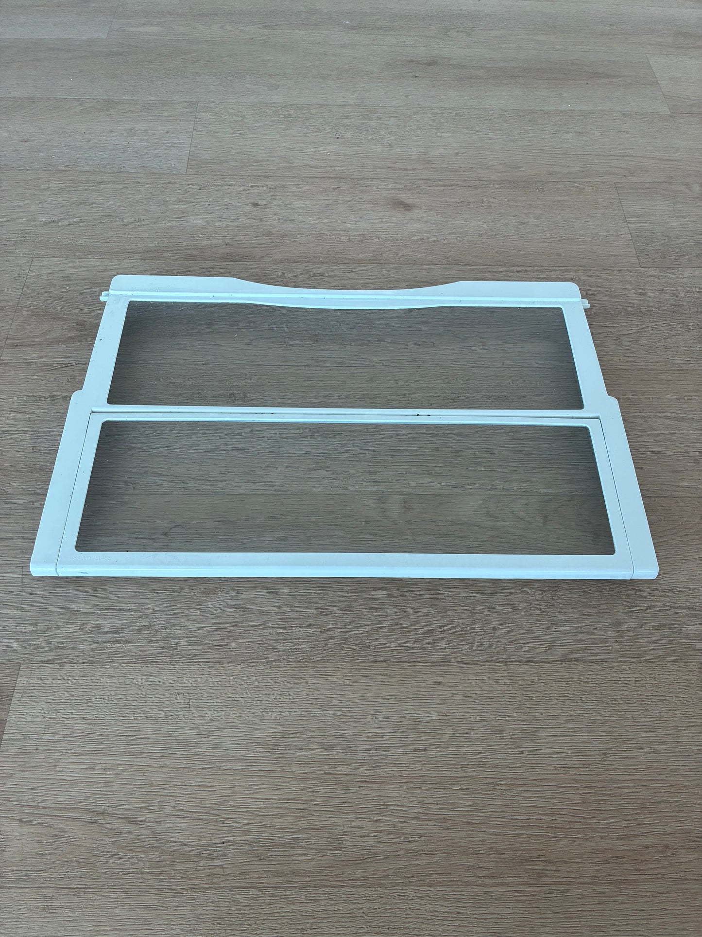 1445369 1460430 Electrolux fridge split glass shelf