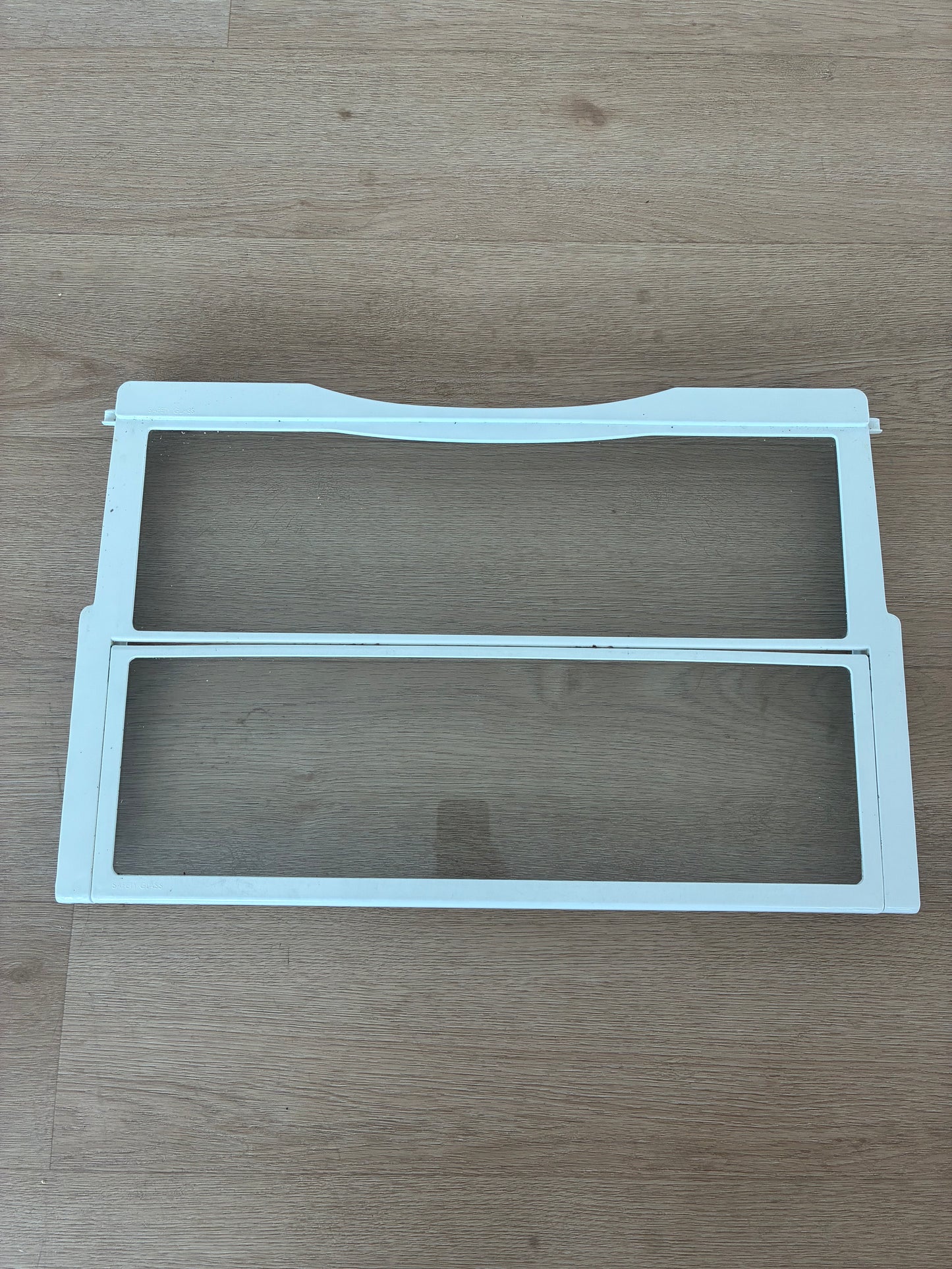 1445369 1460430 Electrolux fridge split glass shelf