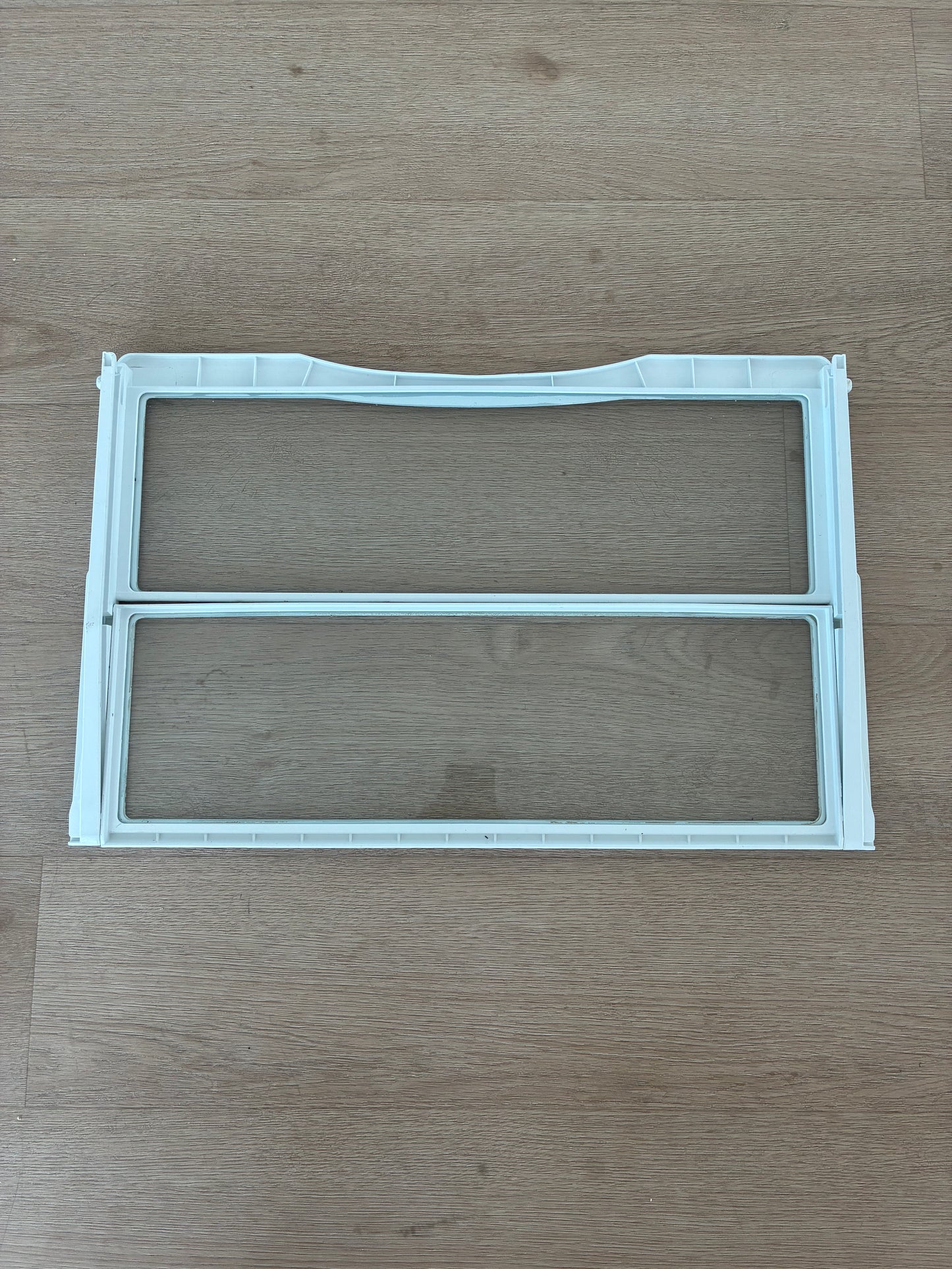 1445369 1460430 Electrolux fridge split glass shelf
