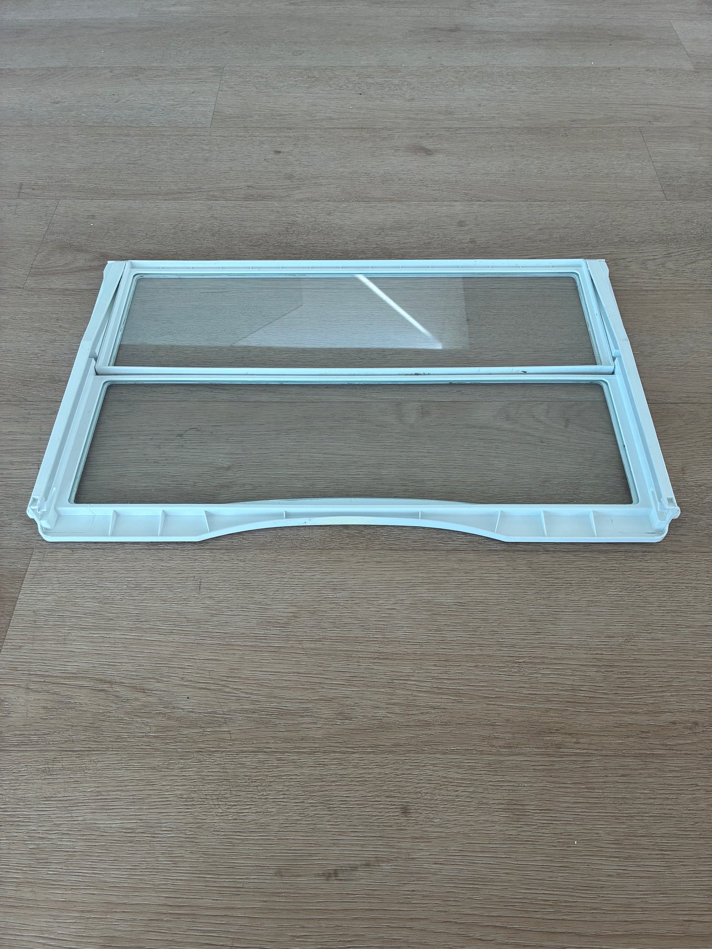 1445369 1460430 Electrolux fridge split glass shelf