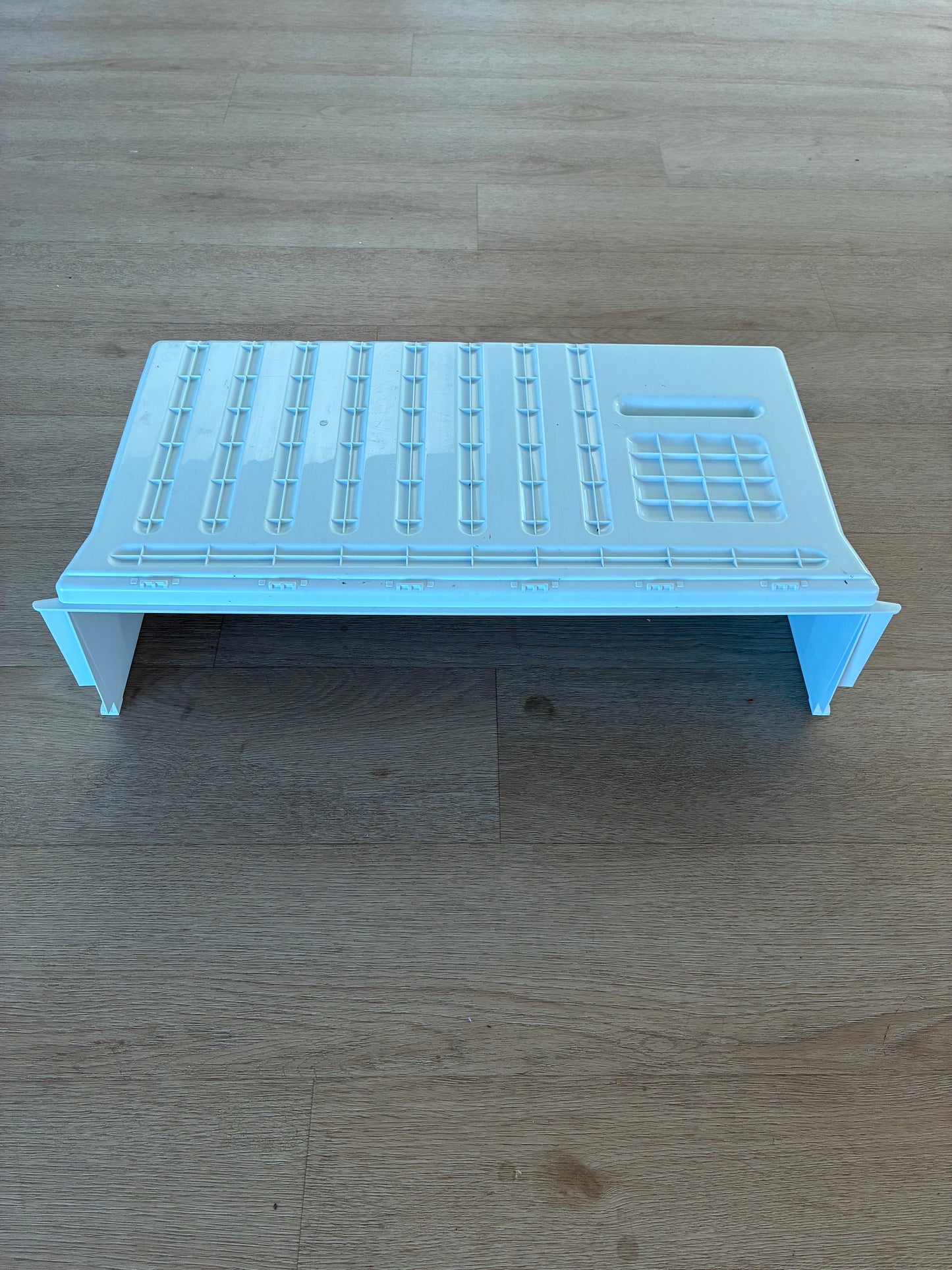 1456396 1460469 4055726238 4055081550 Westinghouse fridge UPPER FREEZER DRAWER top bin rear case