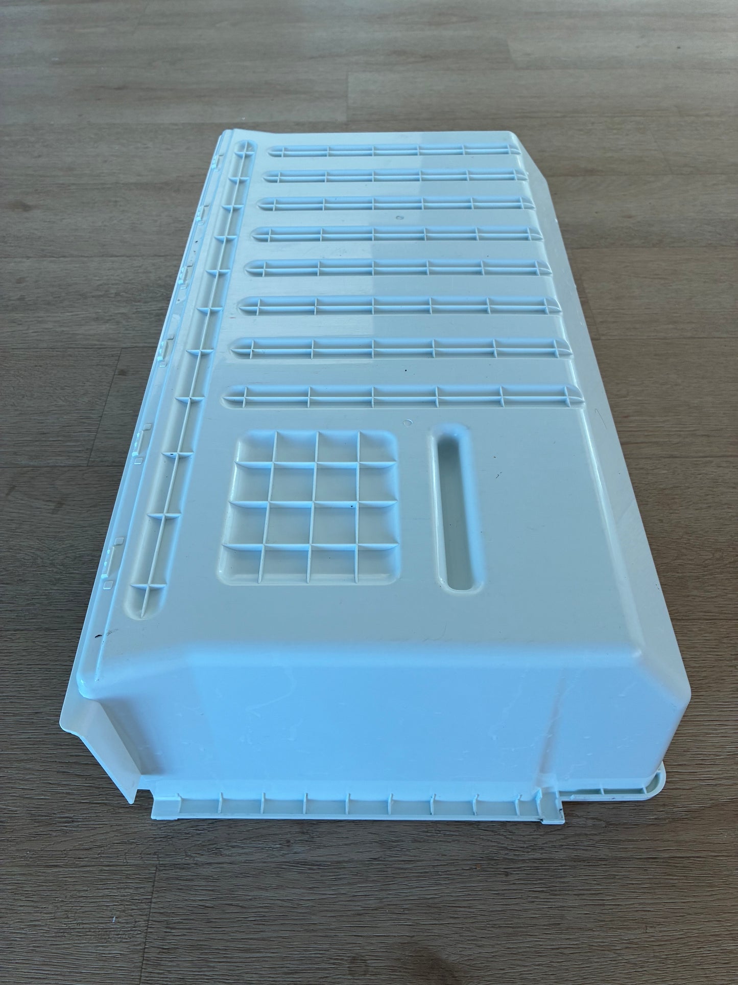 1456396 1460469 4055726238 4055081550 Westinghouse fridge UPPER FREEZER DRAWER top bin rear case