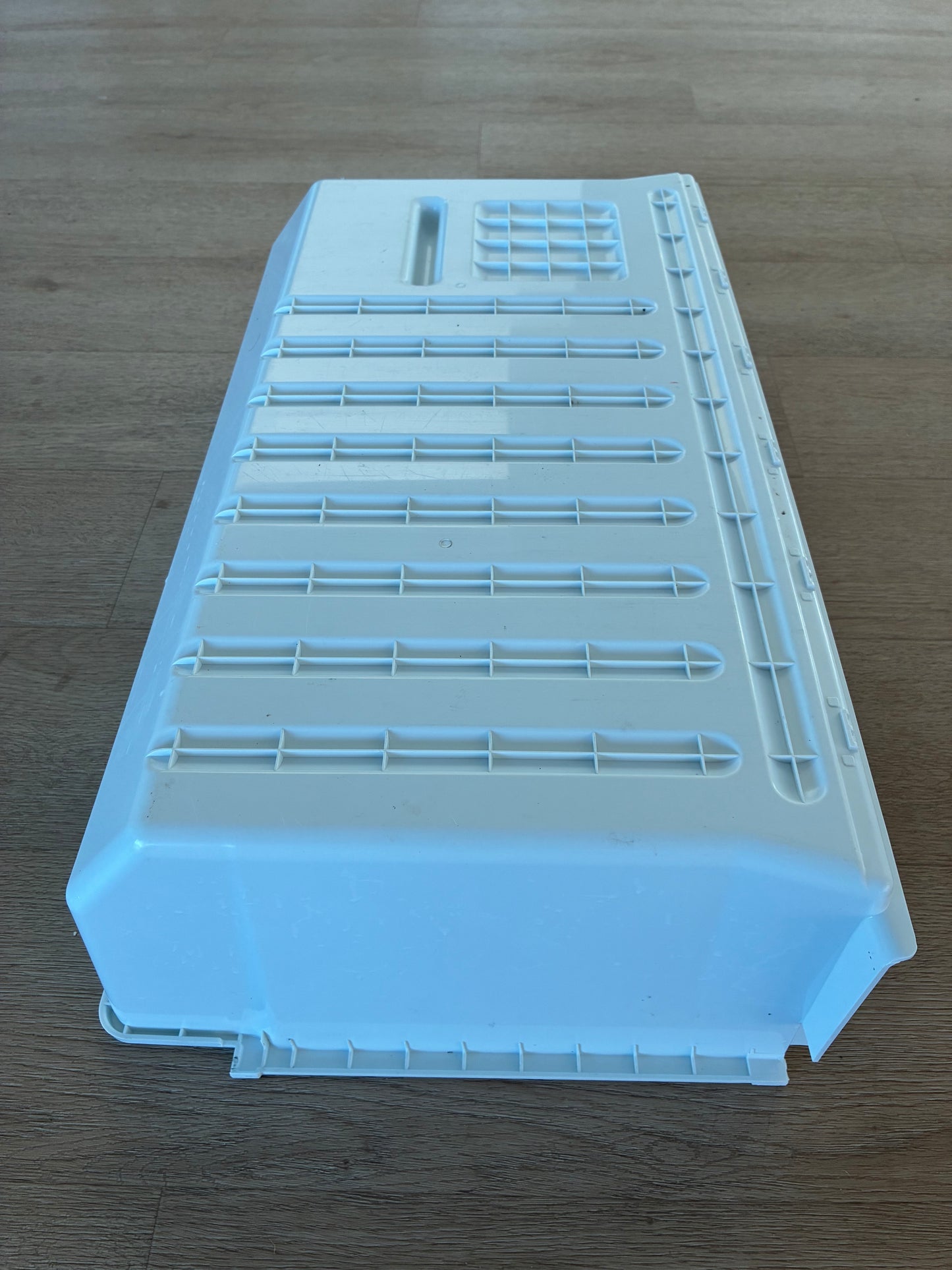 1456396 1460469 4055726238 4055081550 Westinghouse fridge UPPER FREEZER DRAWER top bin rear case
