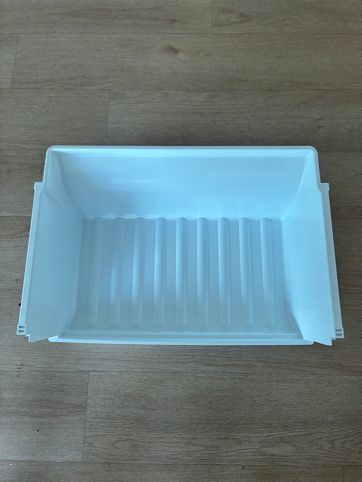 1451496 1456579 1460473 1760008798 Westinghouse fridge FREEZER LOWER REAR CASE bottom drawer bin